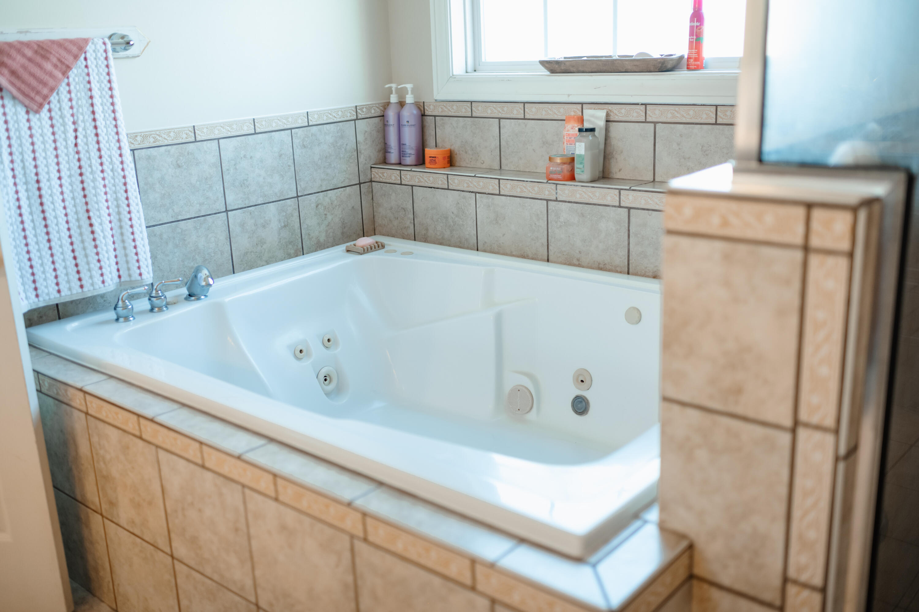 main property photo 50