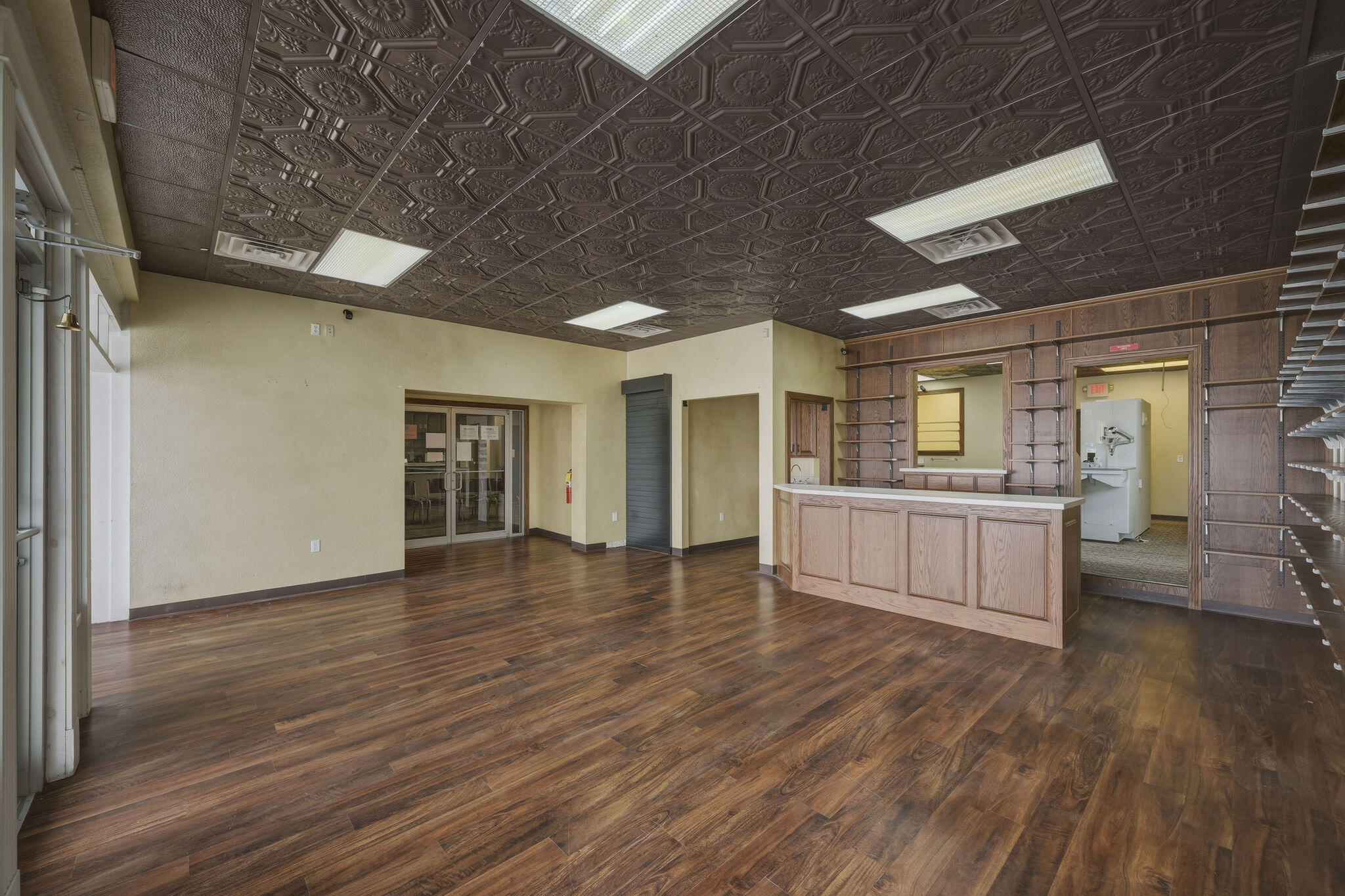 main property photo 6