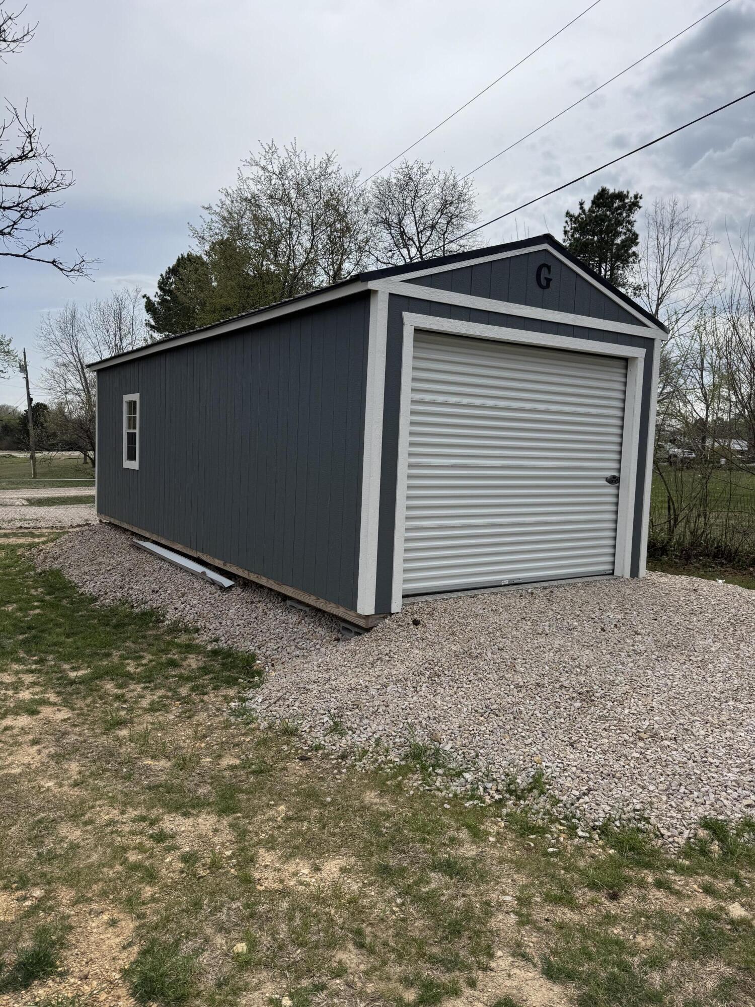 main property photo 50