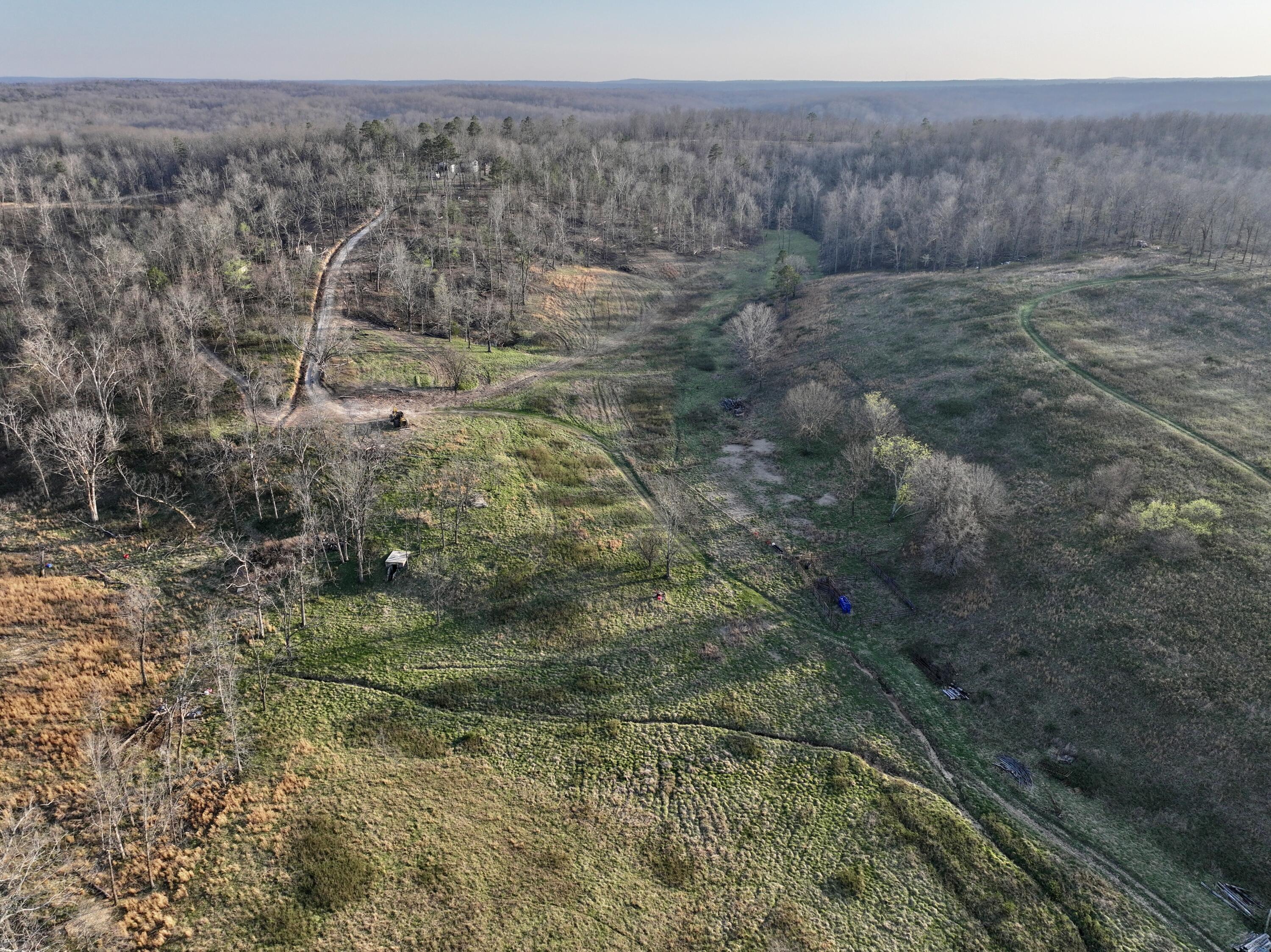 main property photo 50