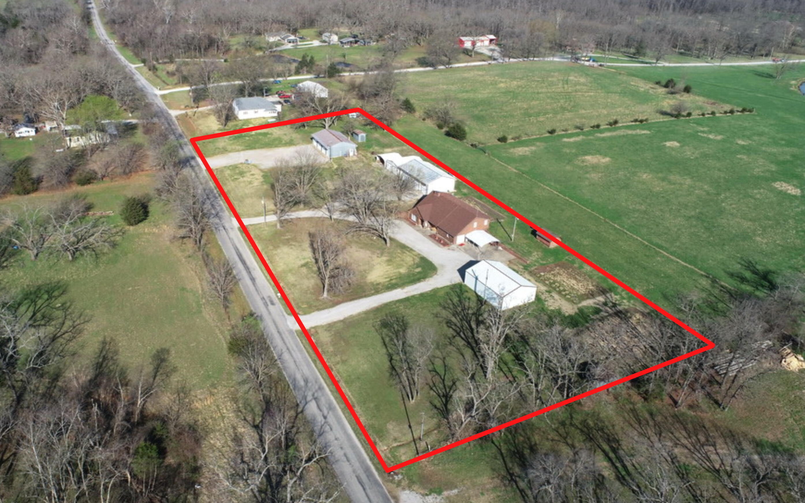 main property photo 4
