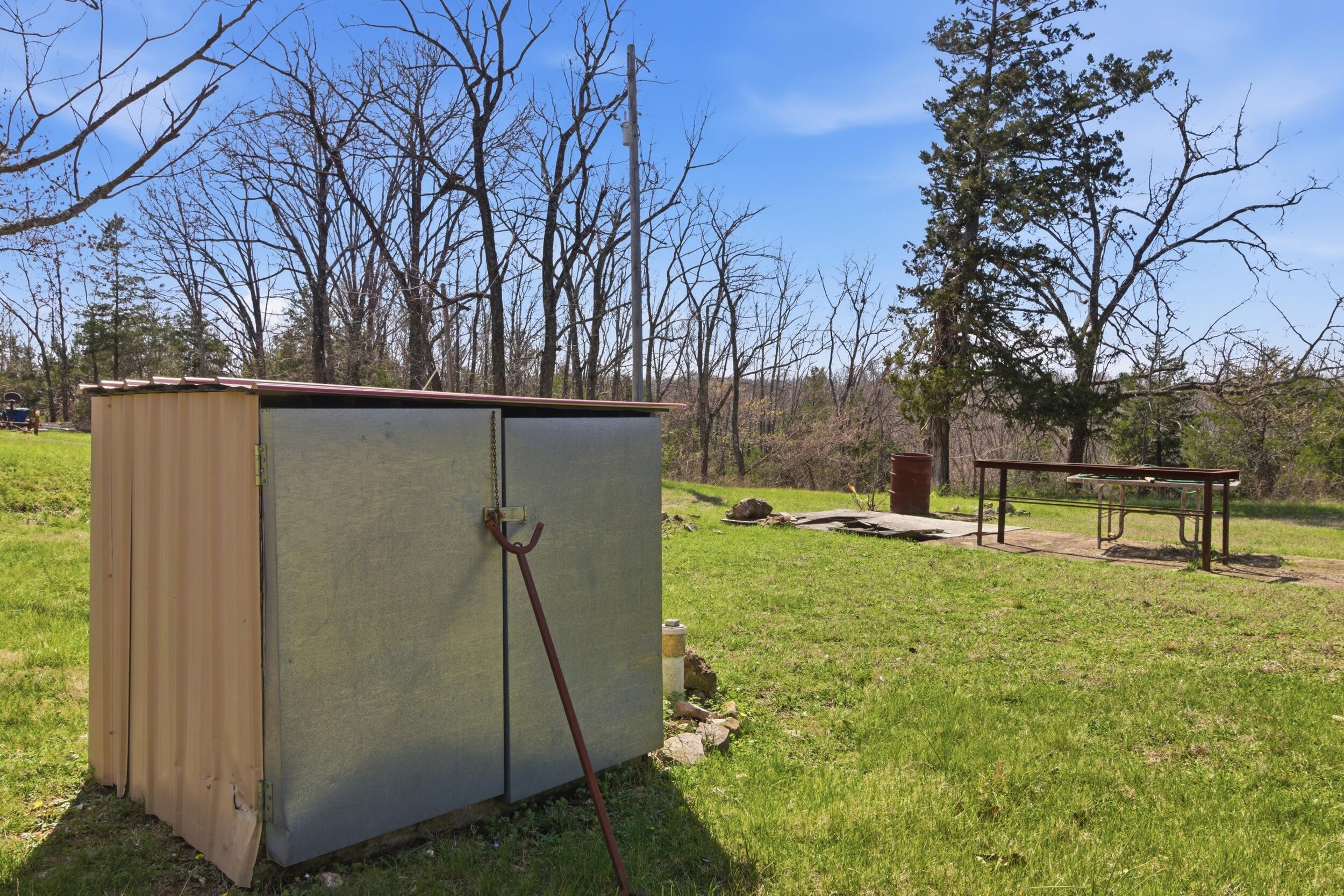 main property photo 22
