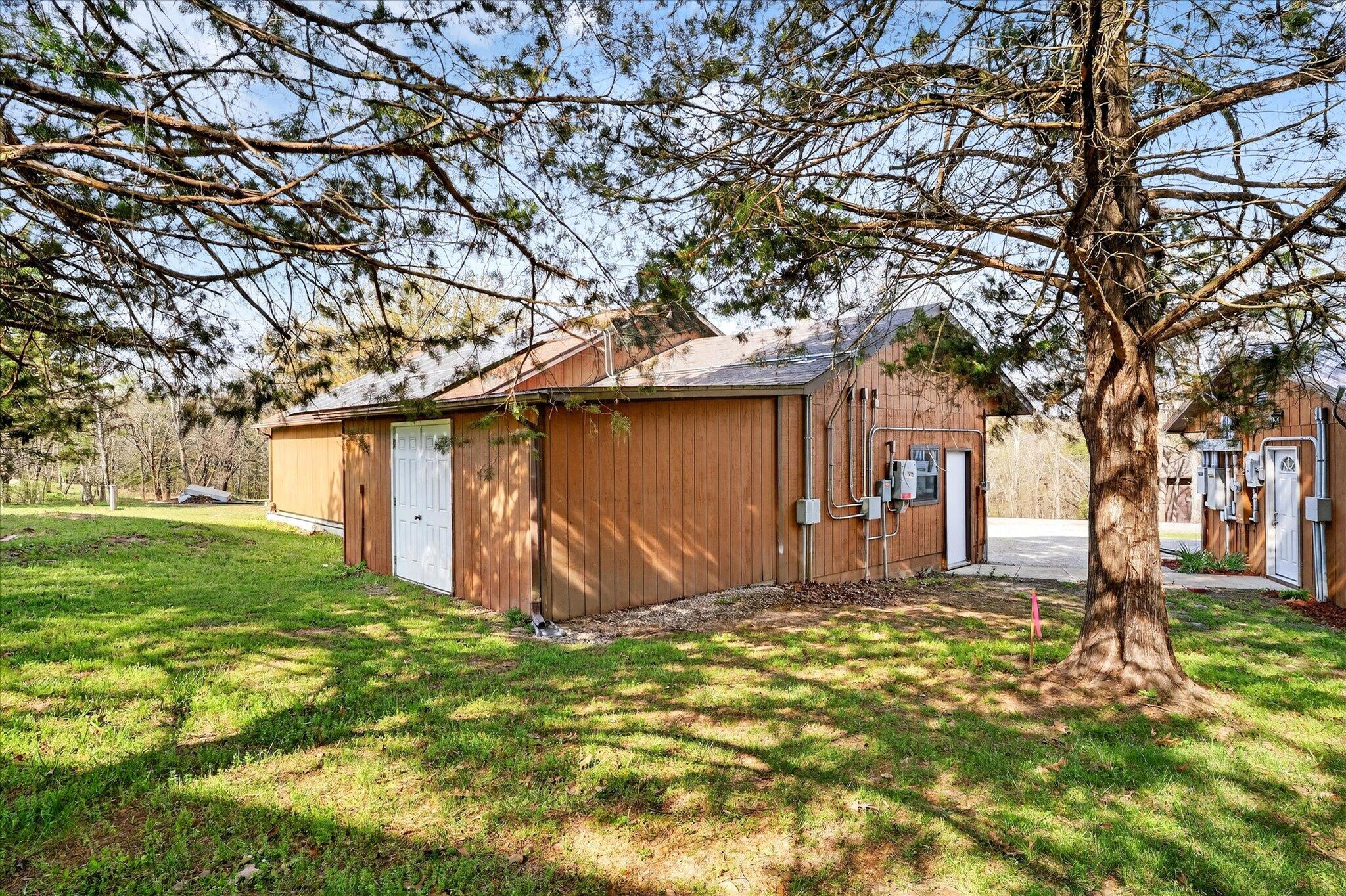 main property photo 29