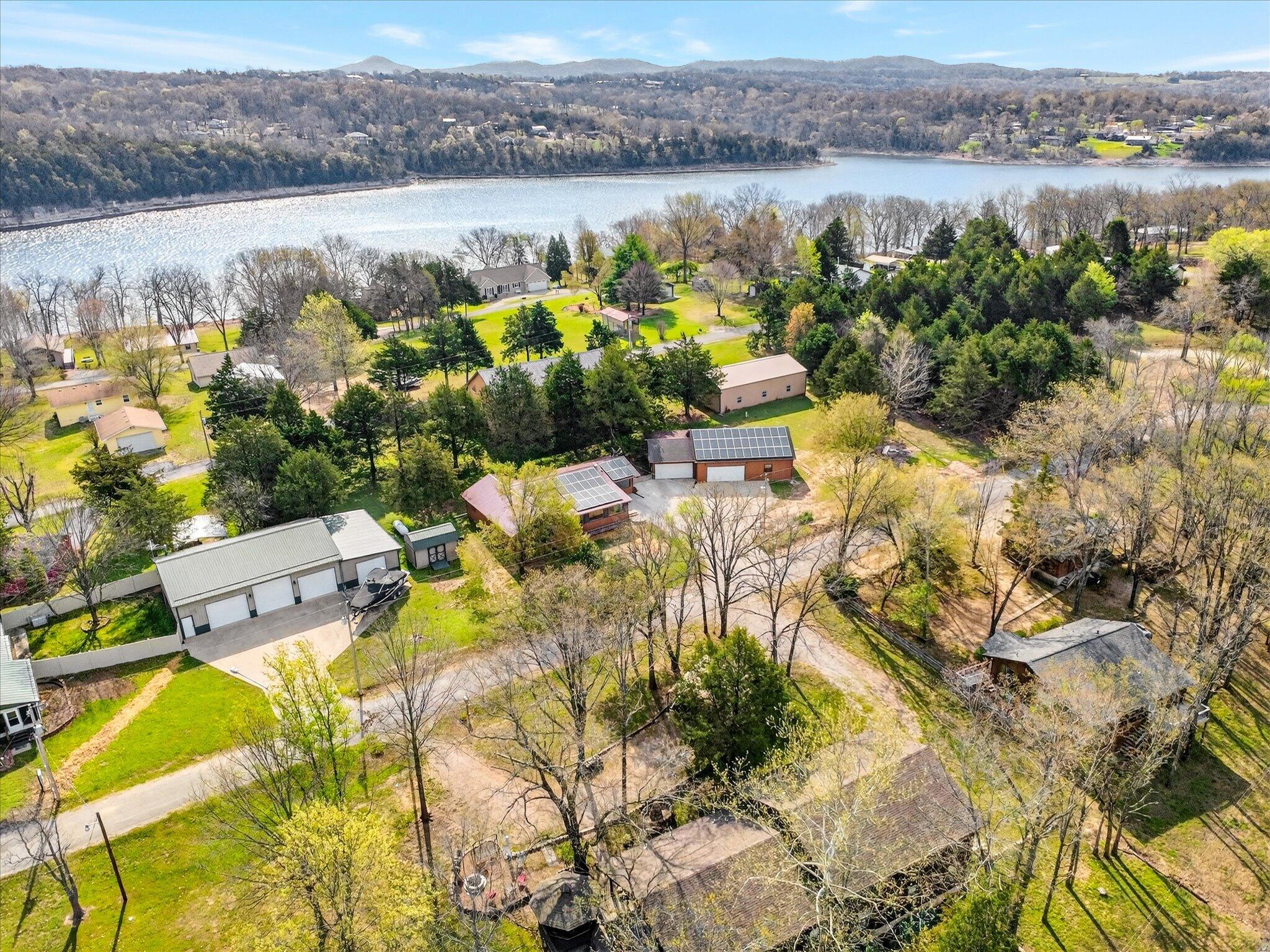 main property photo 36