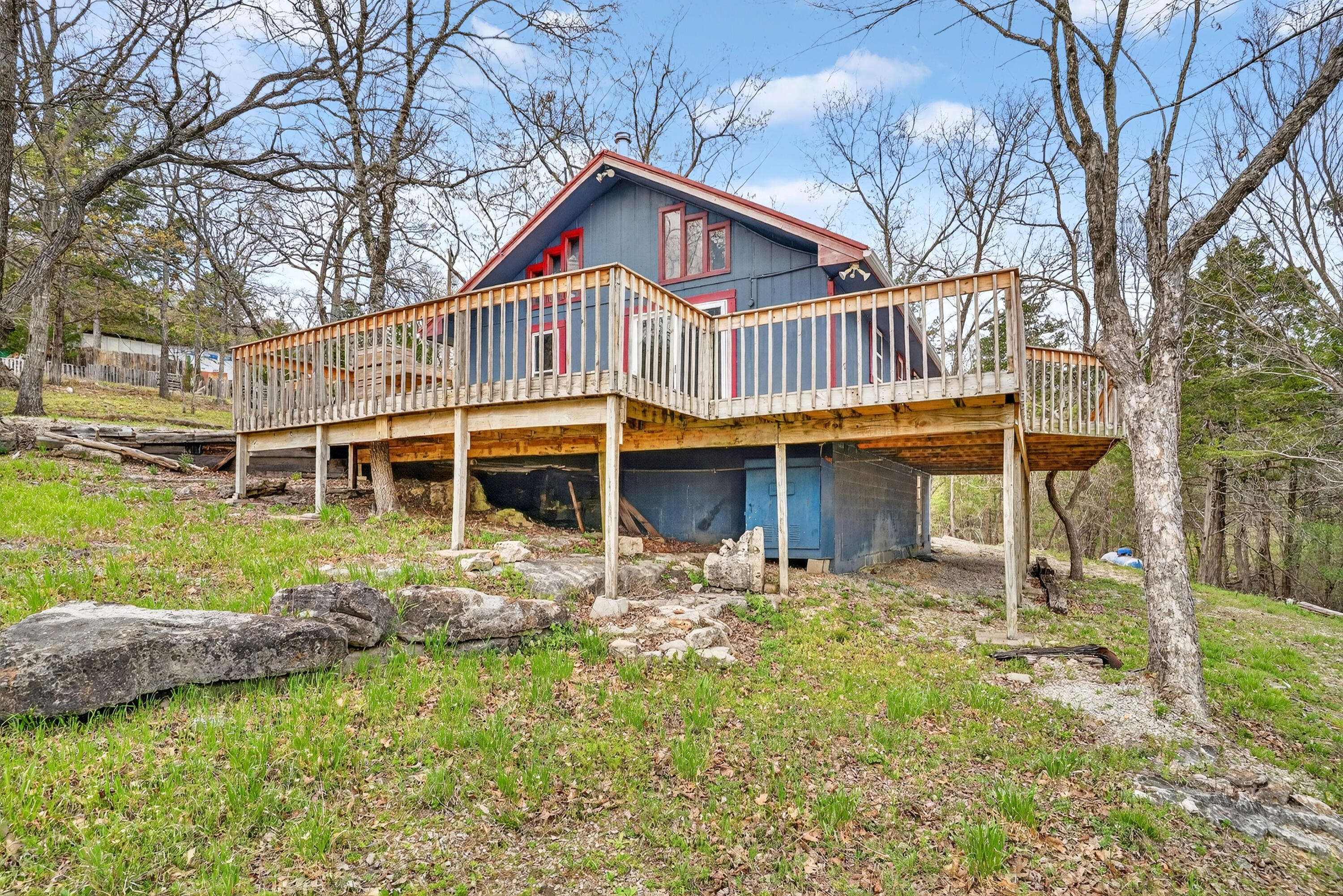 main property photo 3