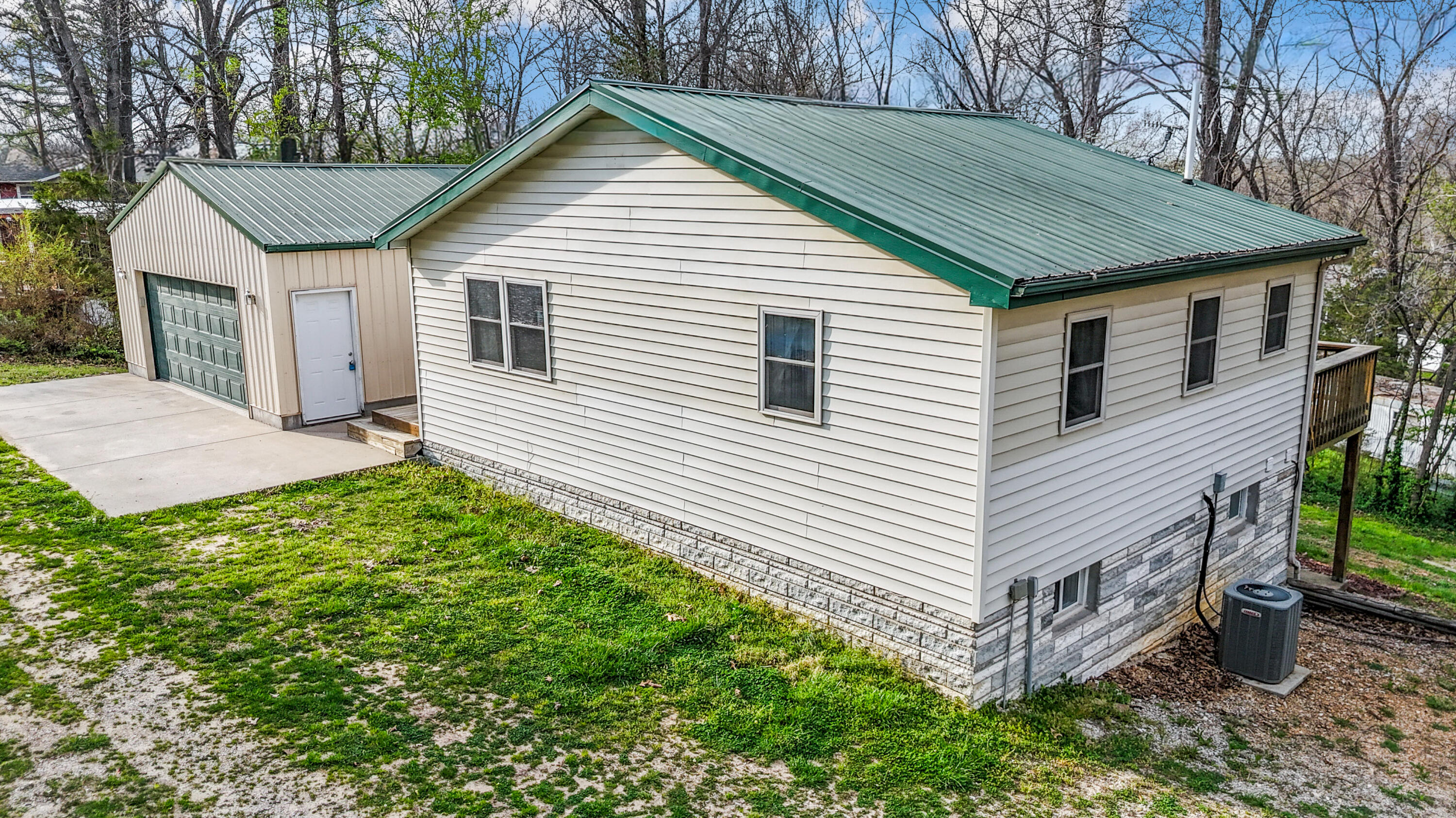 main property photo 2