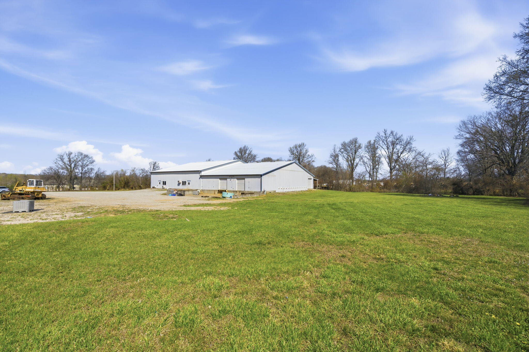 main property photo 50