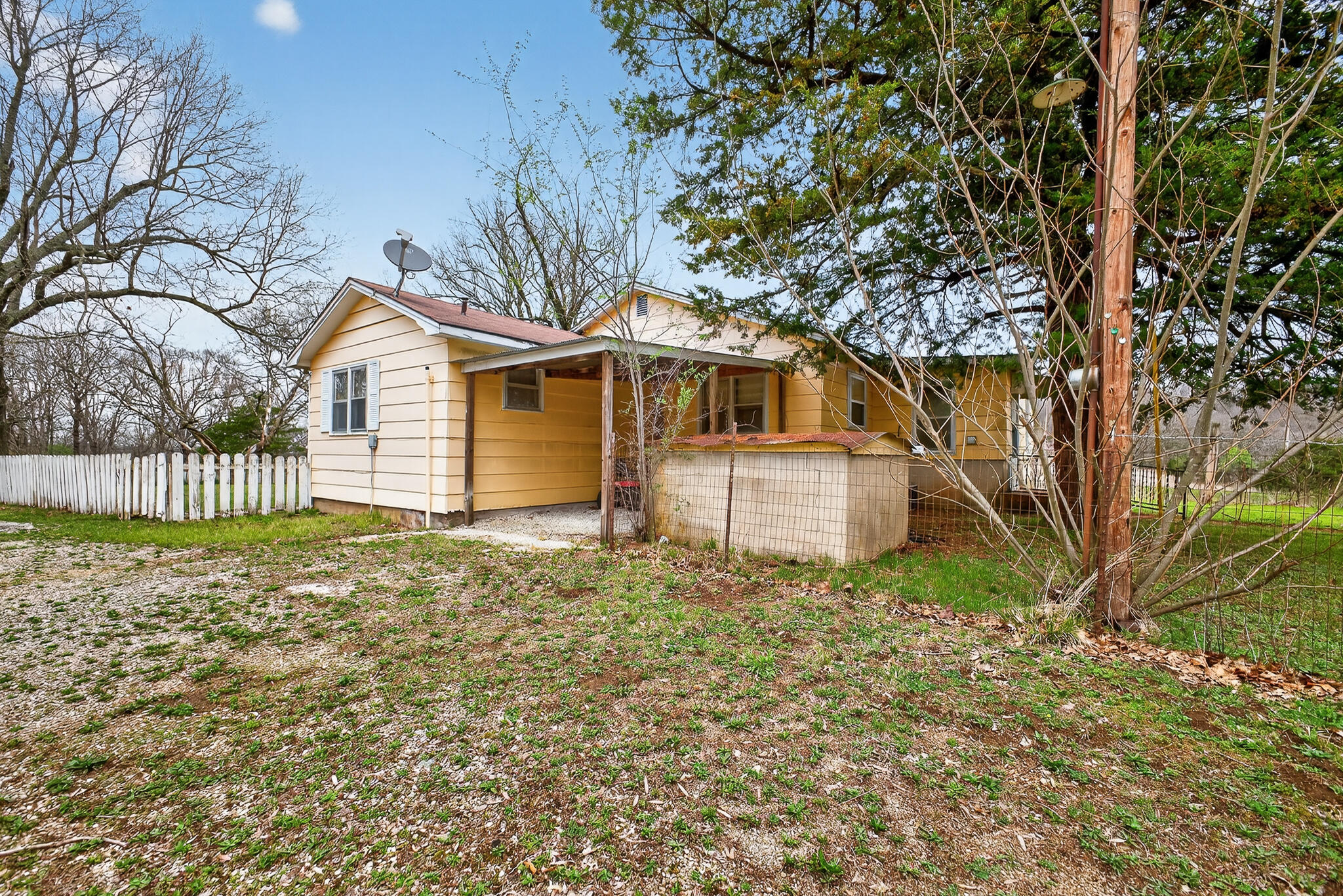 main property photo 32