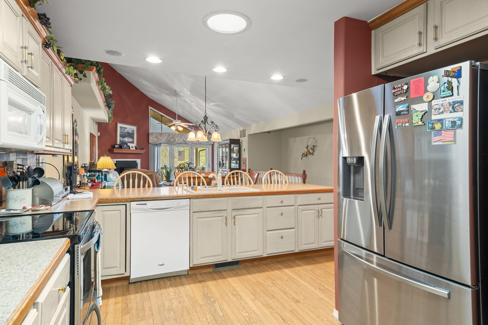 main property photo 17