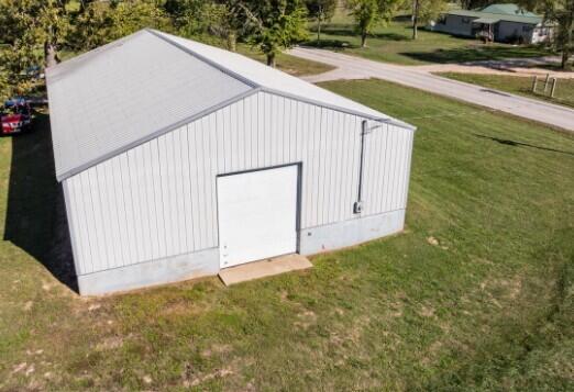 main property photo 45