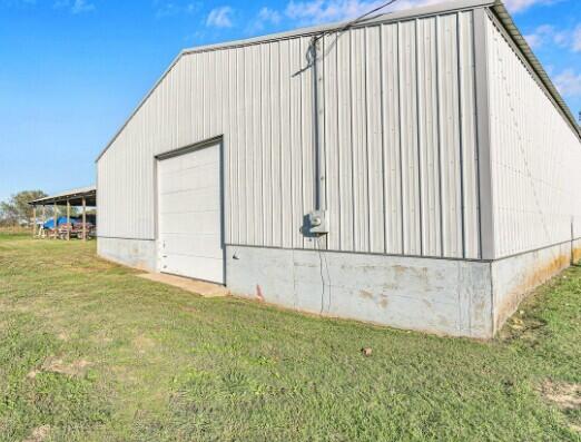 main property photo 47