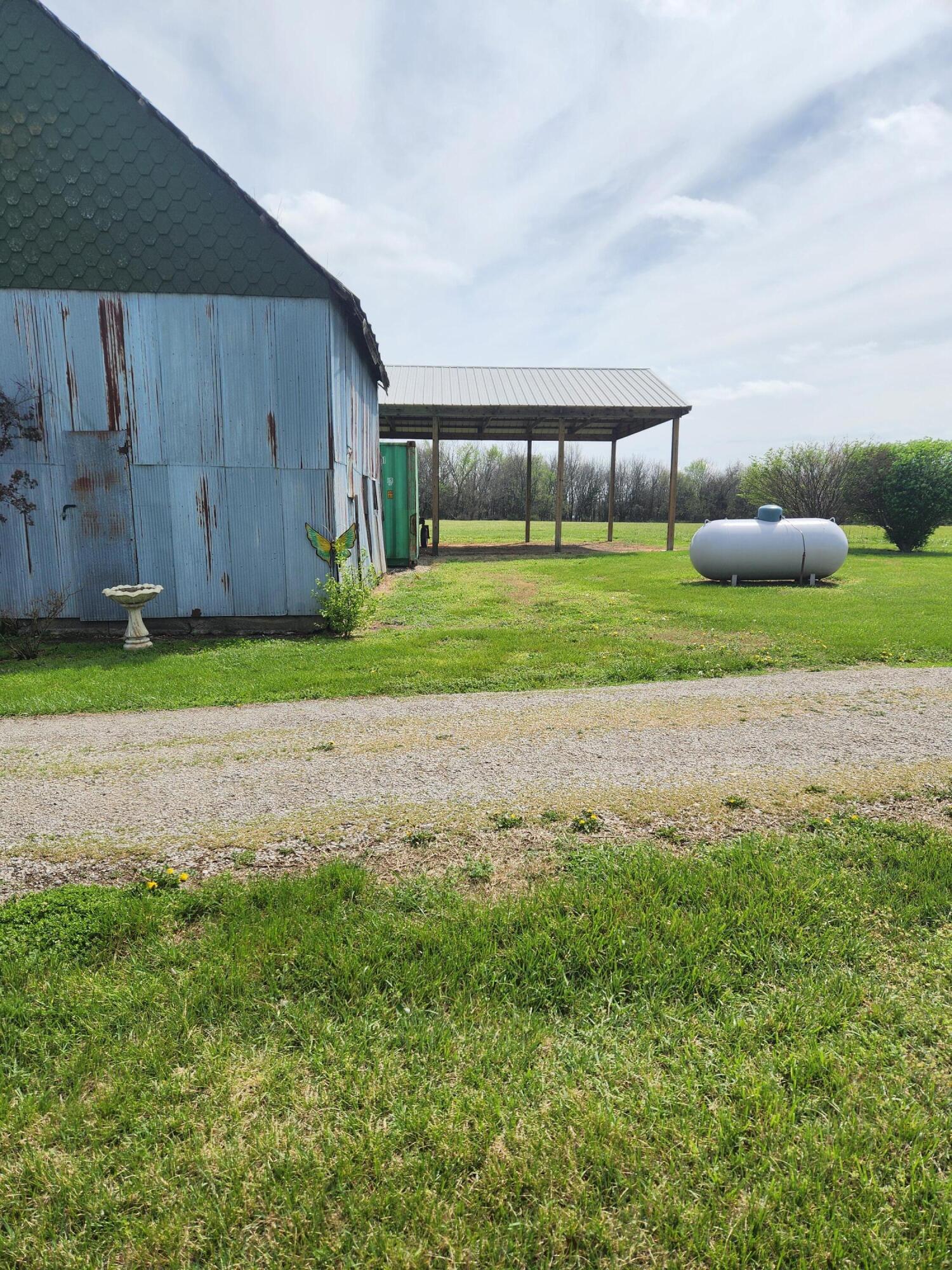 main property photo 49