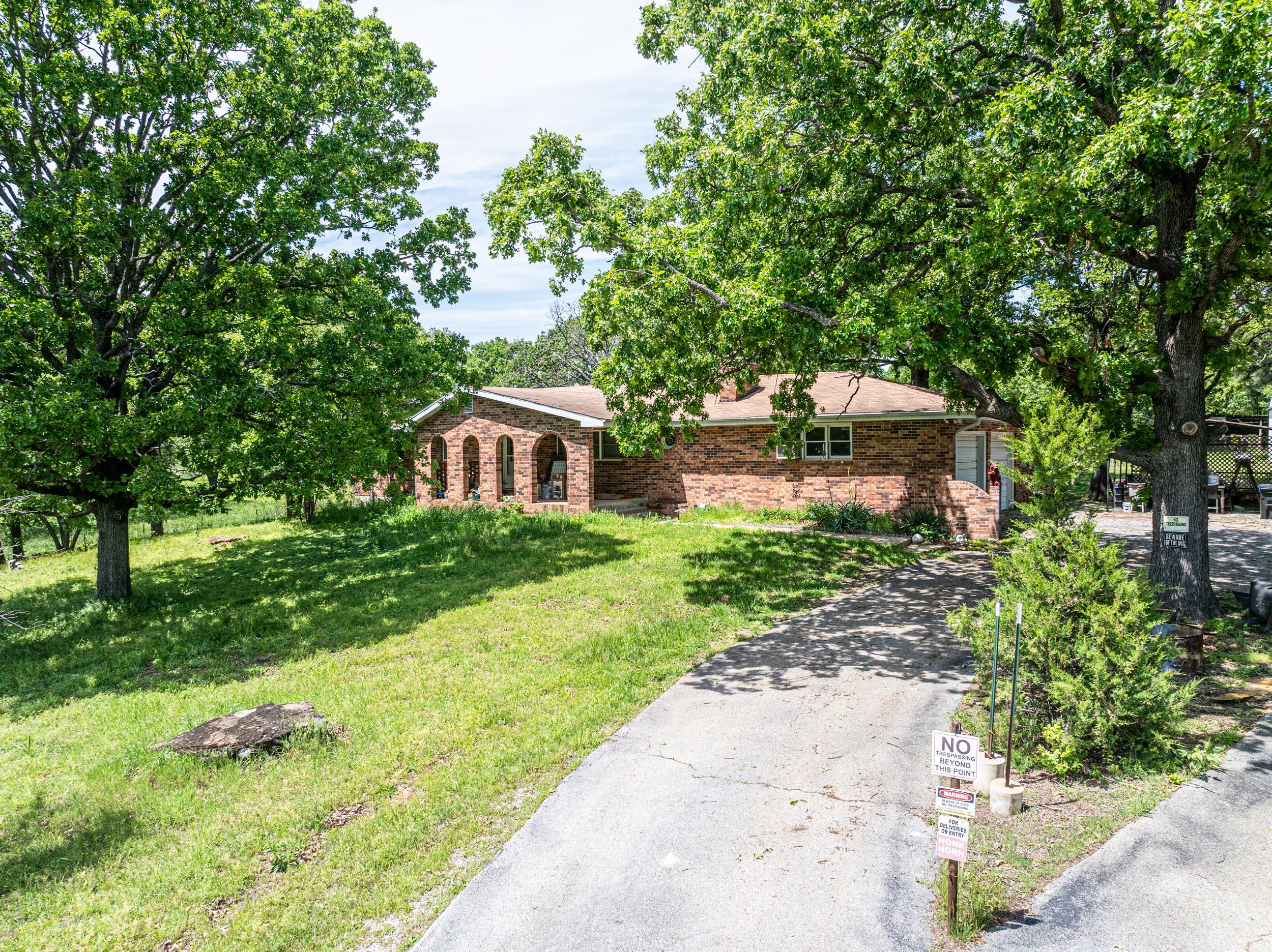 main property photo 23