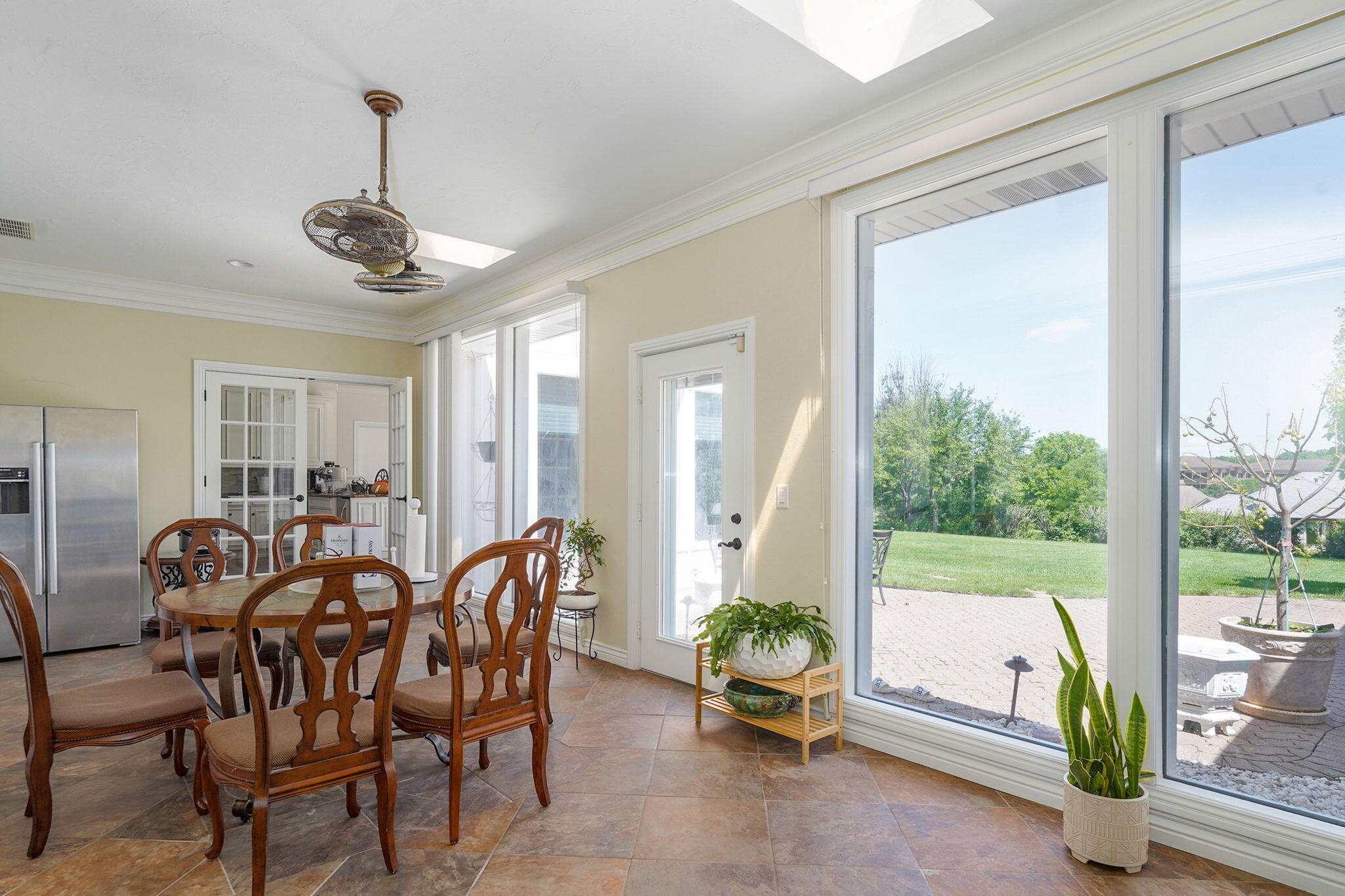 main property photo 51