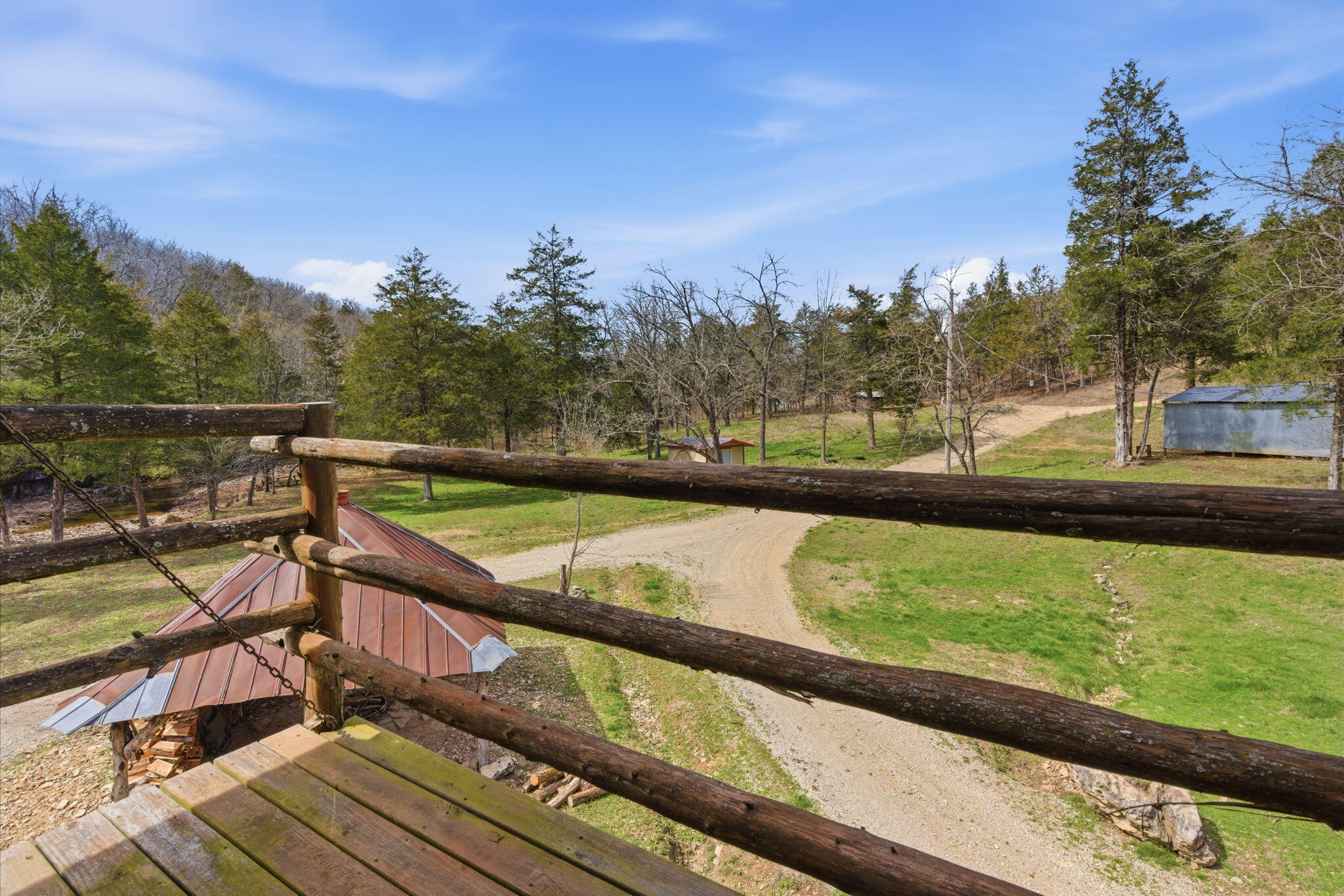 main property photo 10