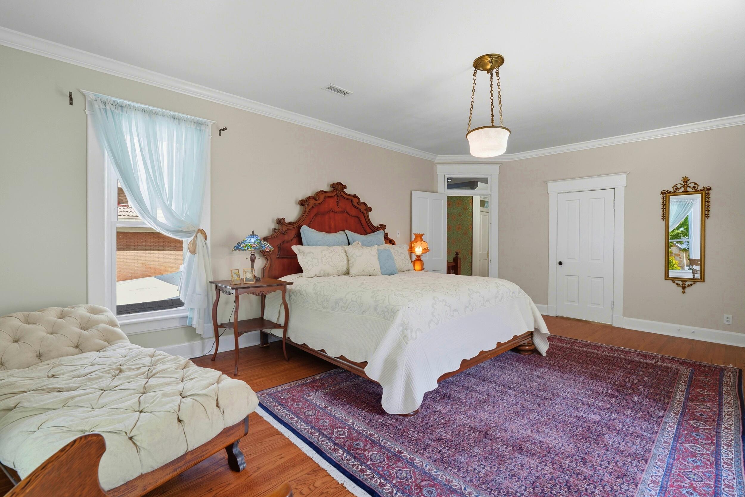 main property photo 58