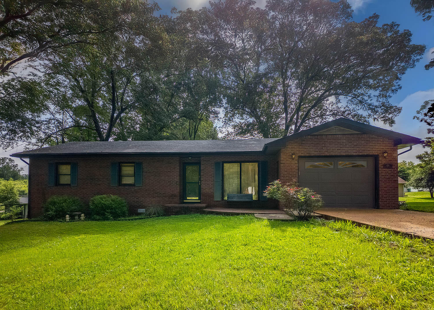 main property photo 30