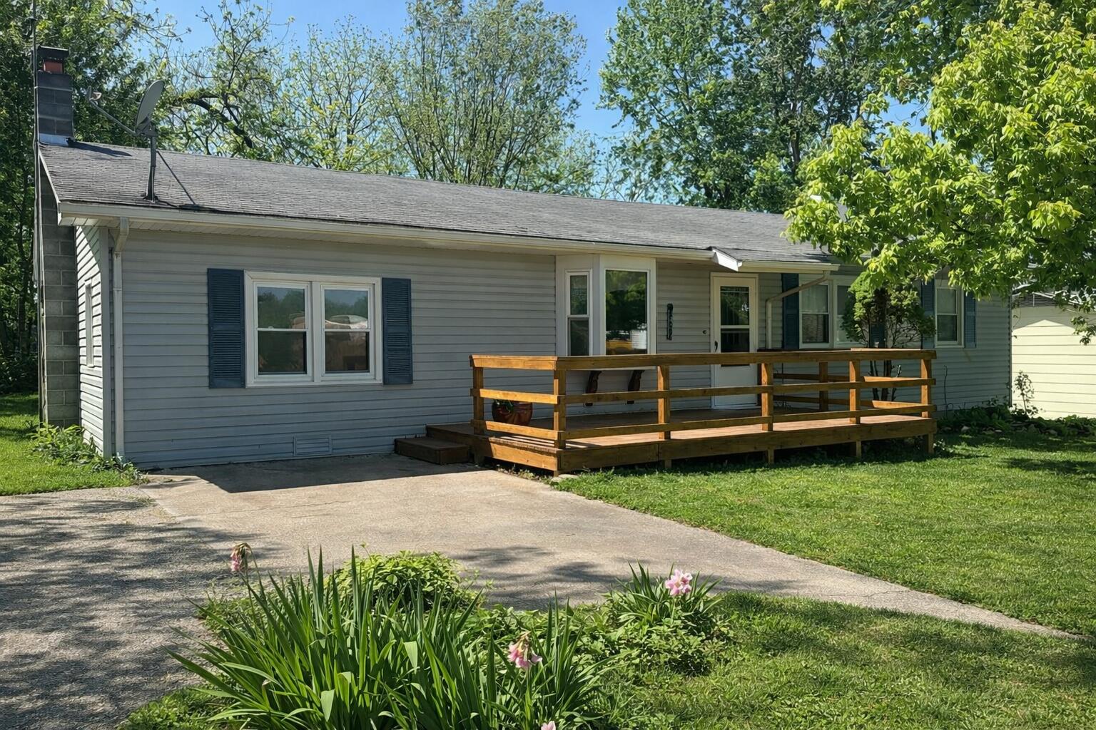 main property photo 1