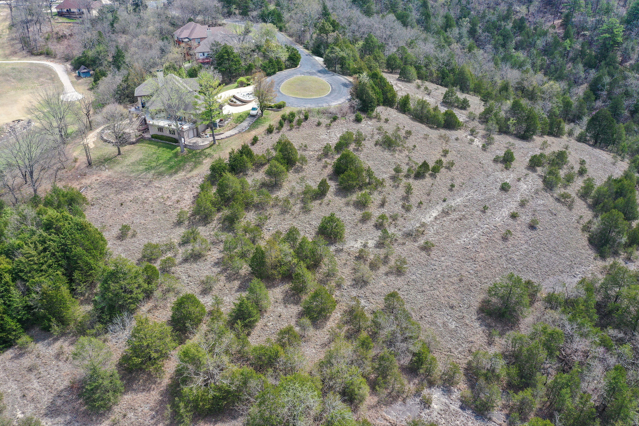 main property photo 11