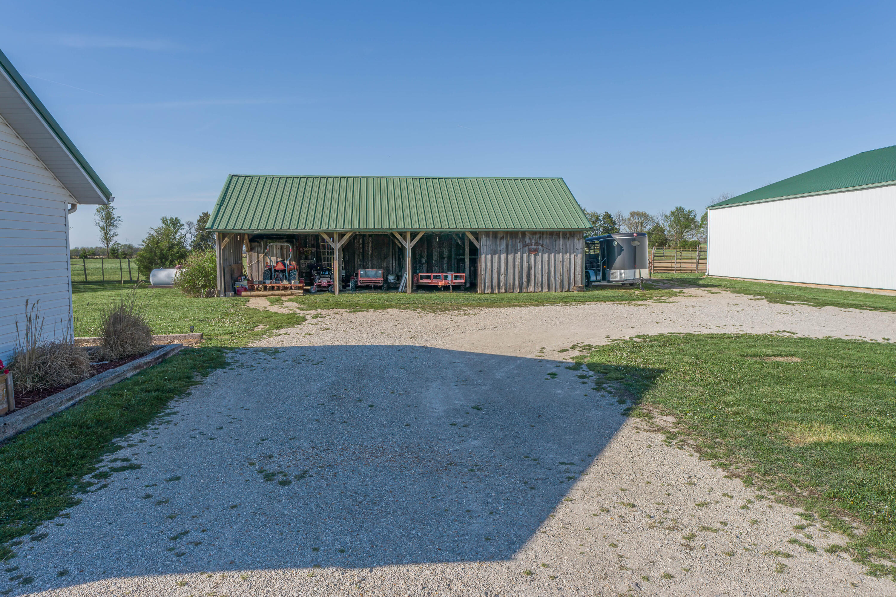 main property photo 46