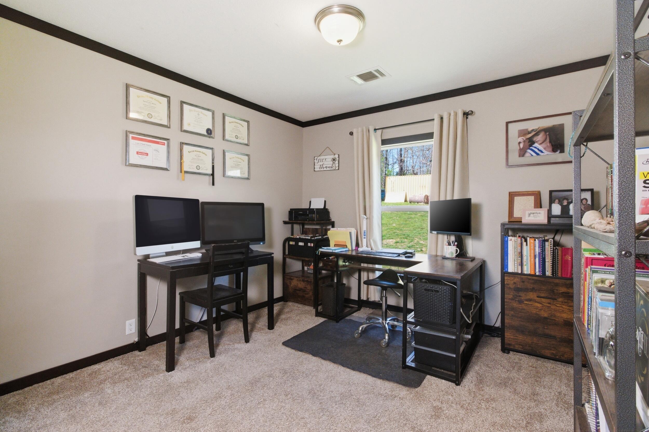 main property photo 19