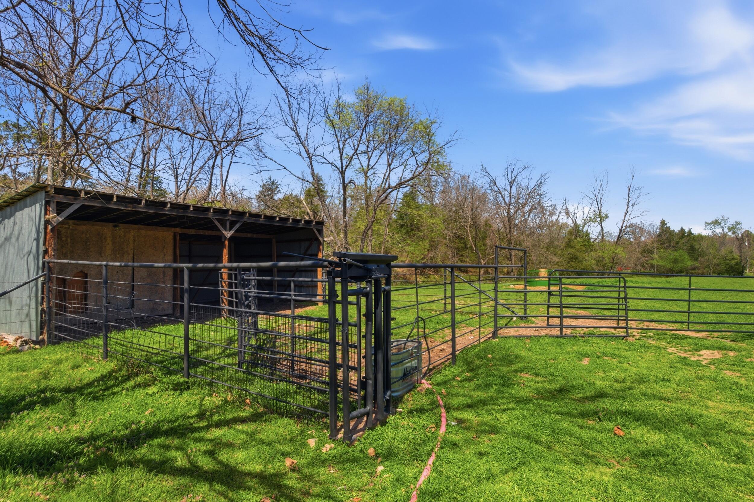main property photo 66
