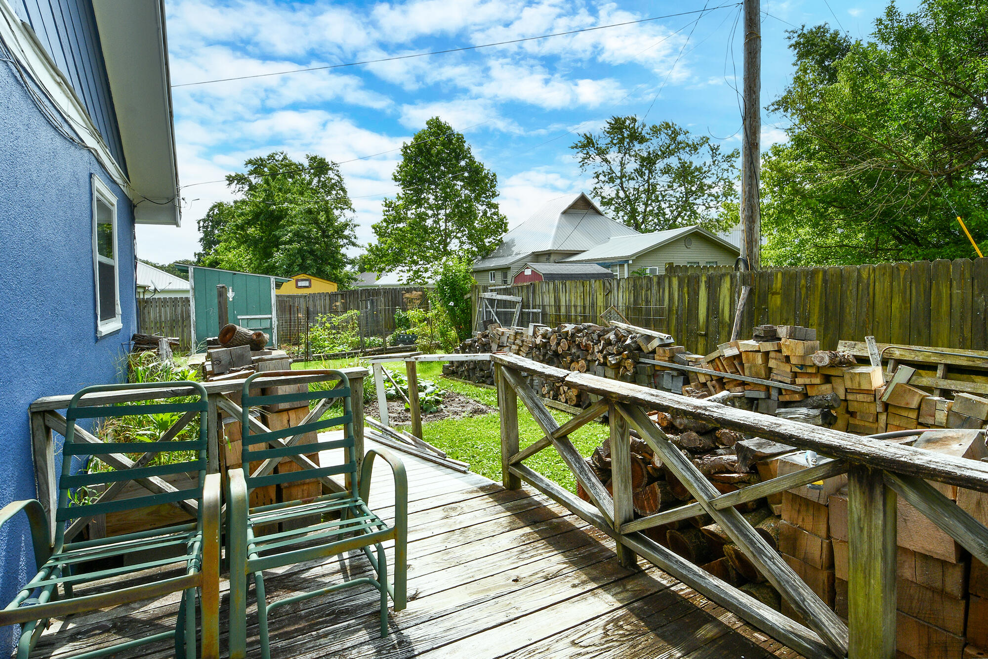 main property photo 28