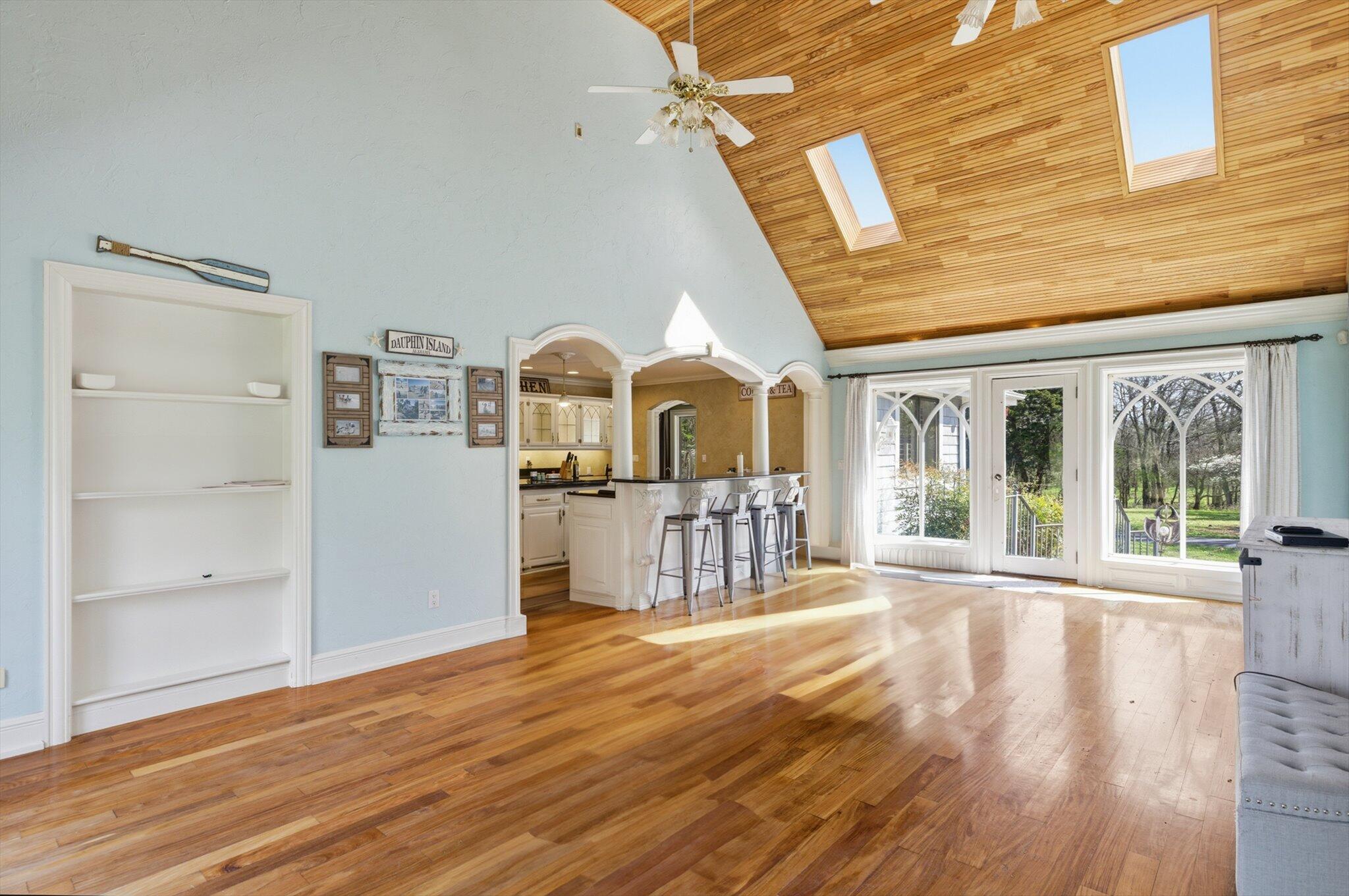 main property photo 27