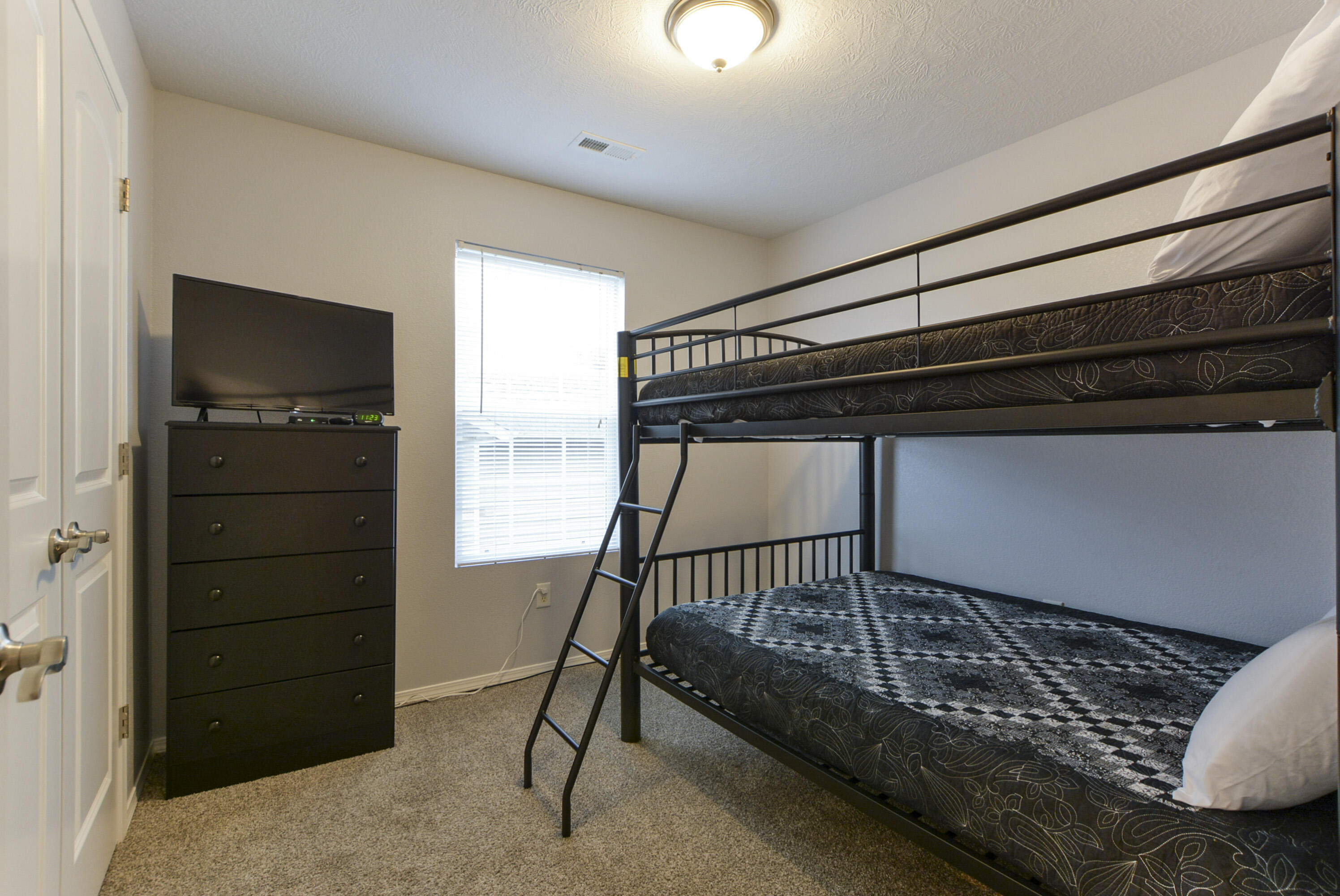 main property photo 76