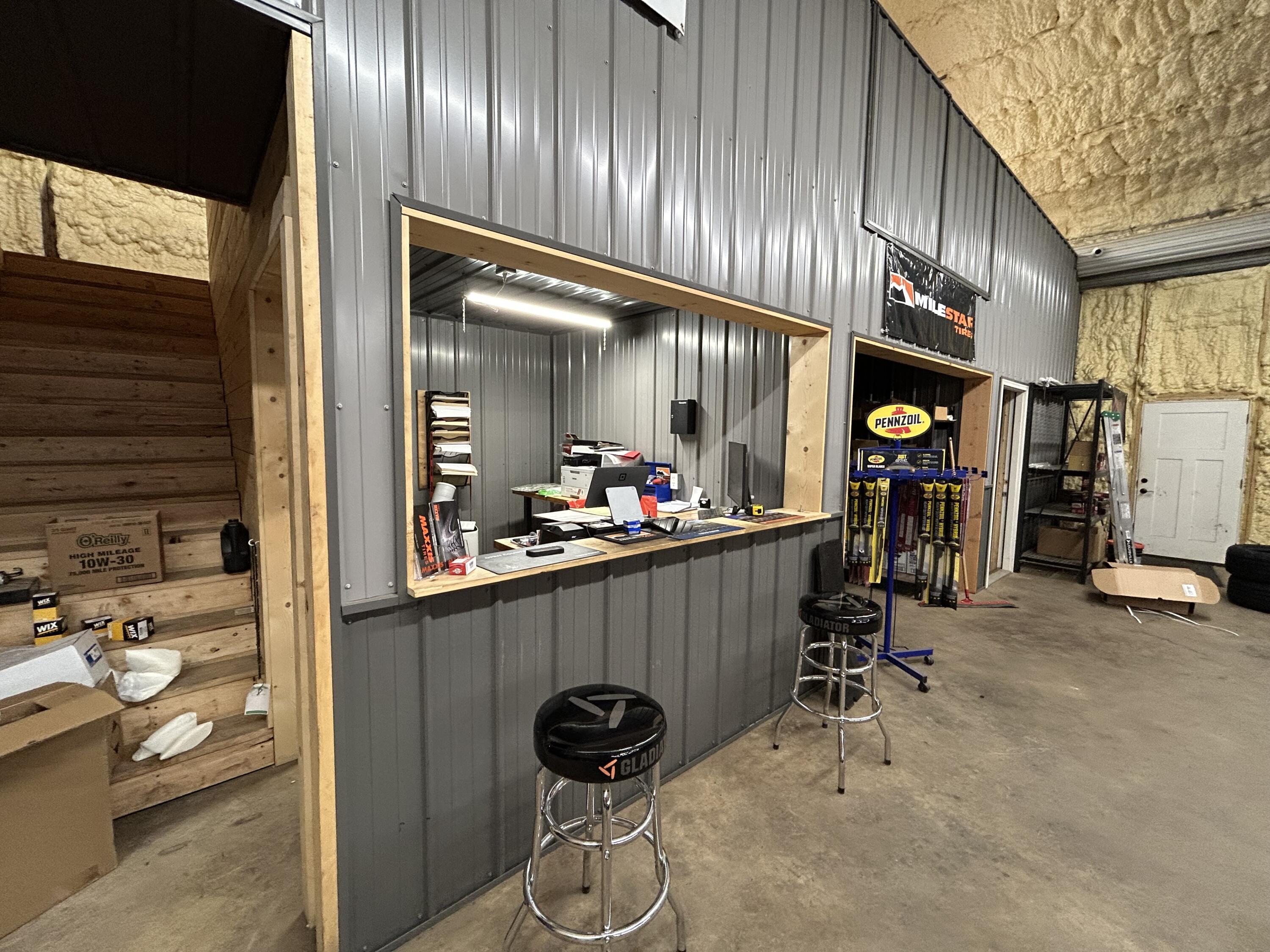 main property photo 31
