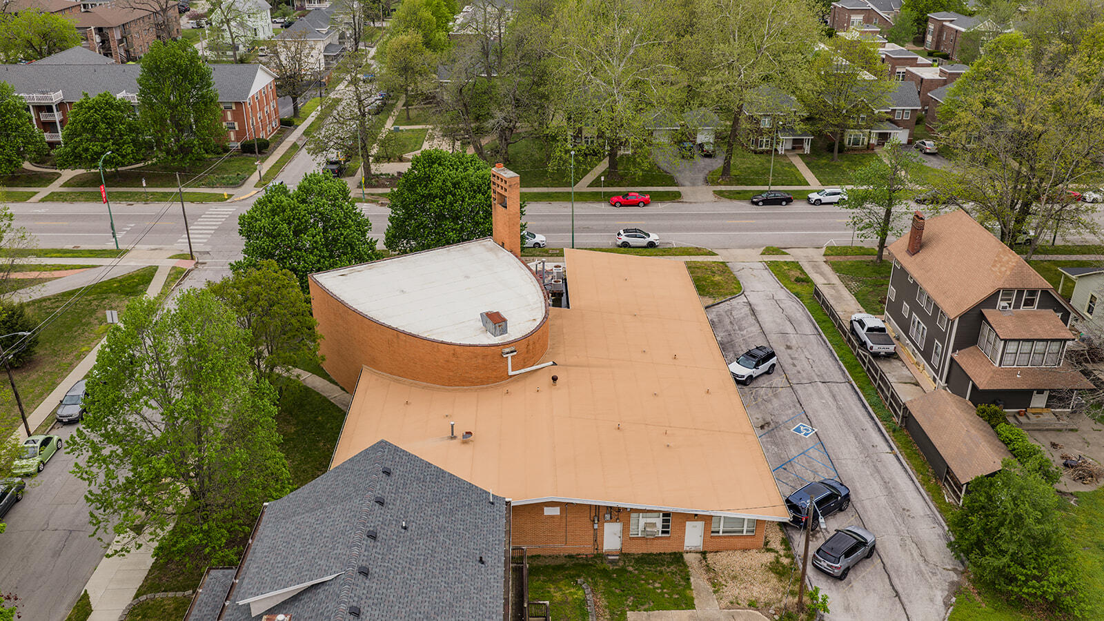 main property photo 35