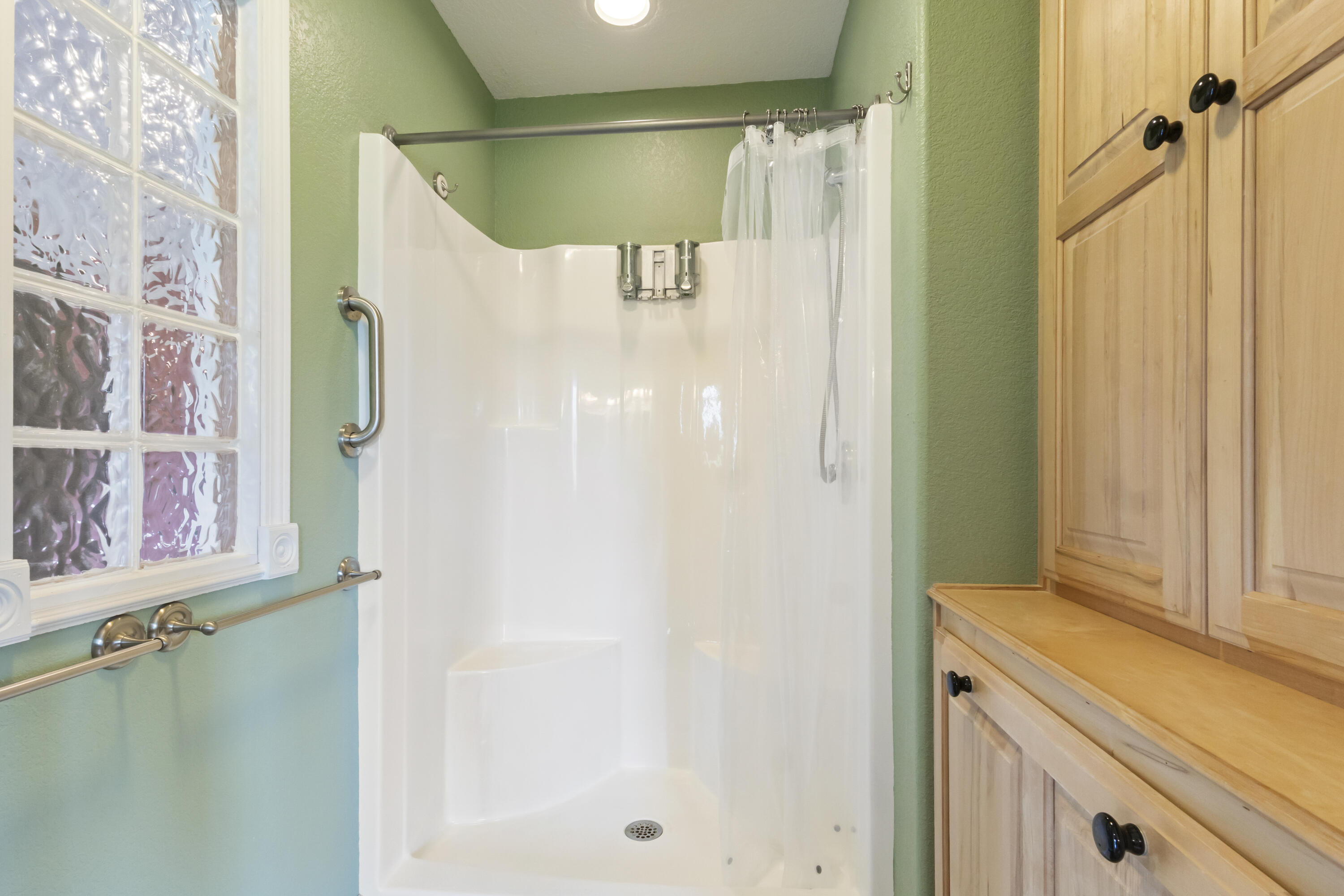 main property photo 49