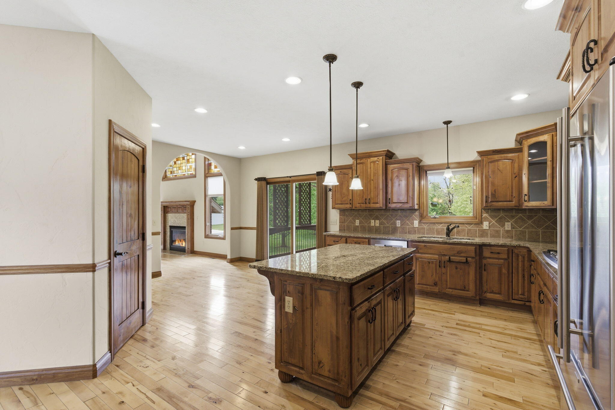 main property photo 10