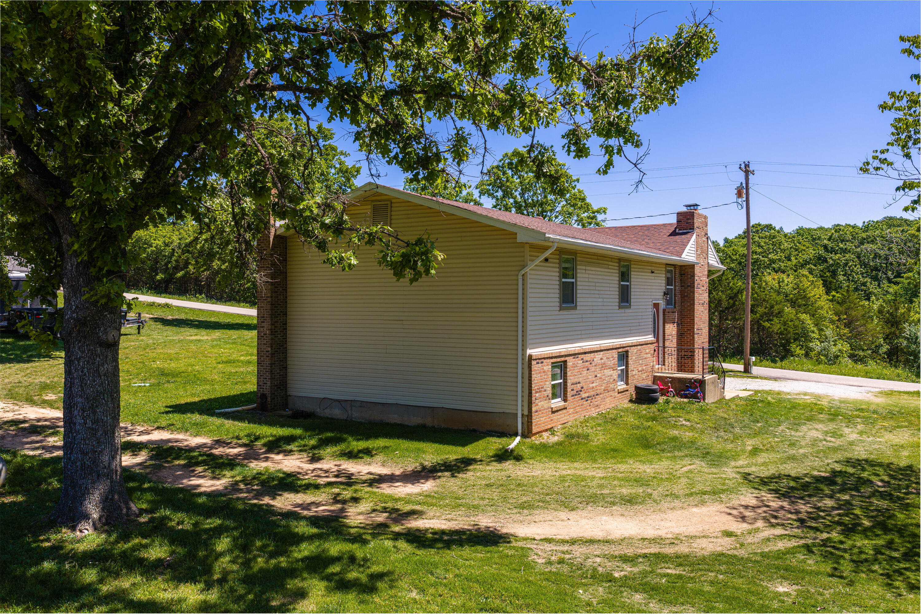 main property photo 22