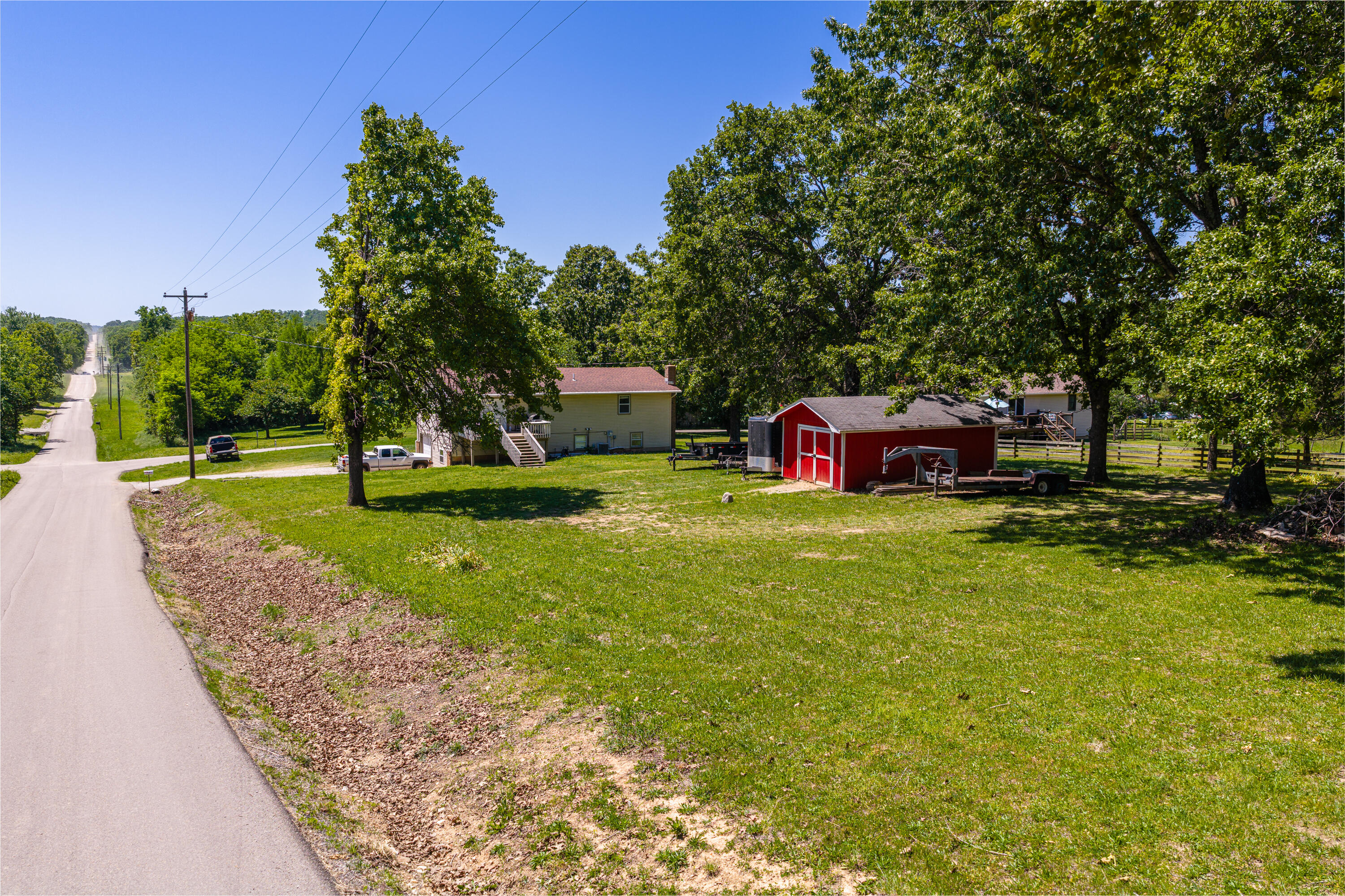 main property photo 27