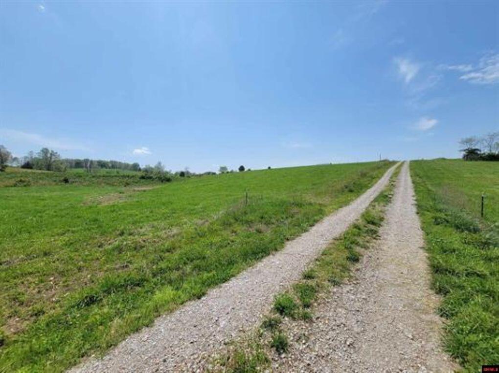 main property photo 31