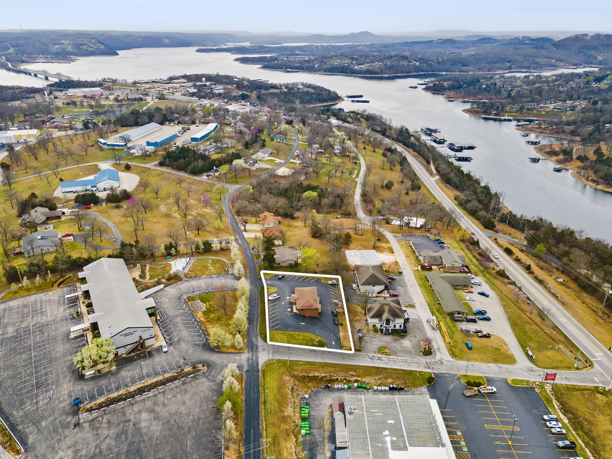 main property photo 50