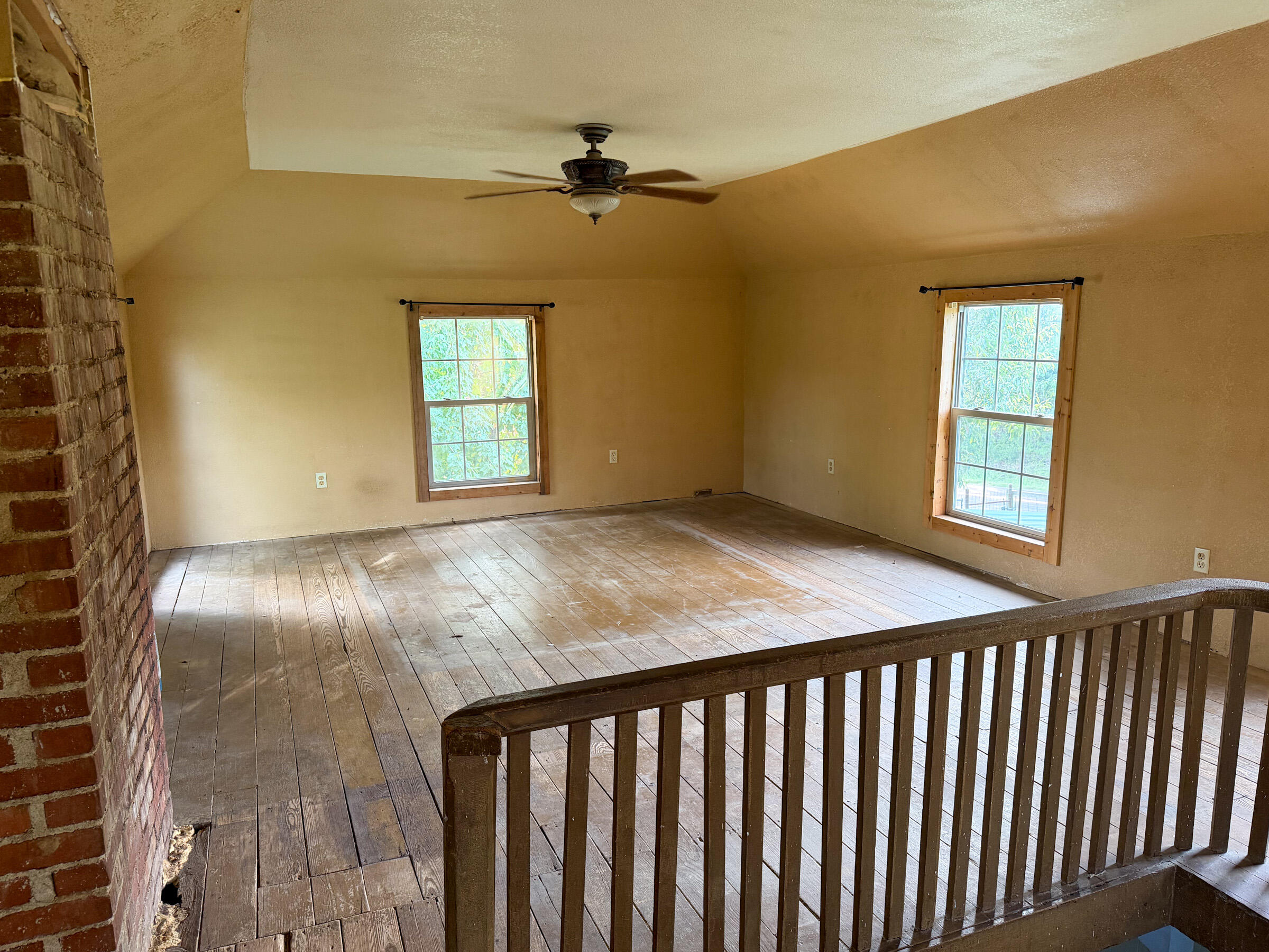 main property photo 45