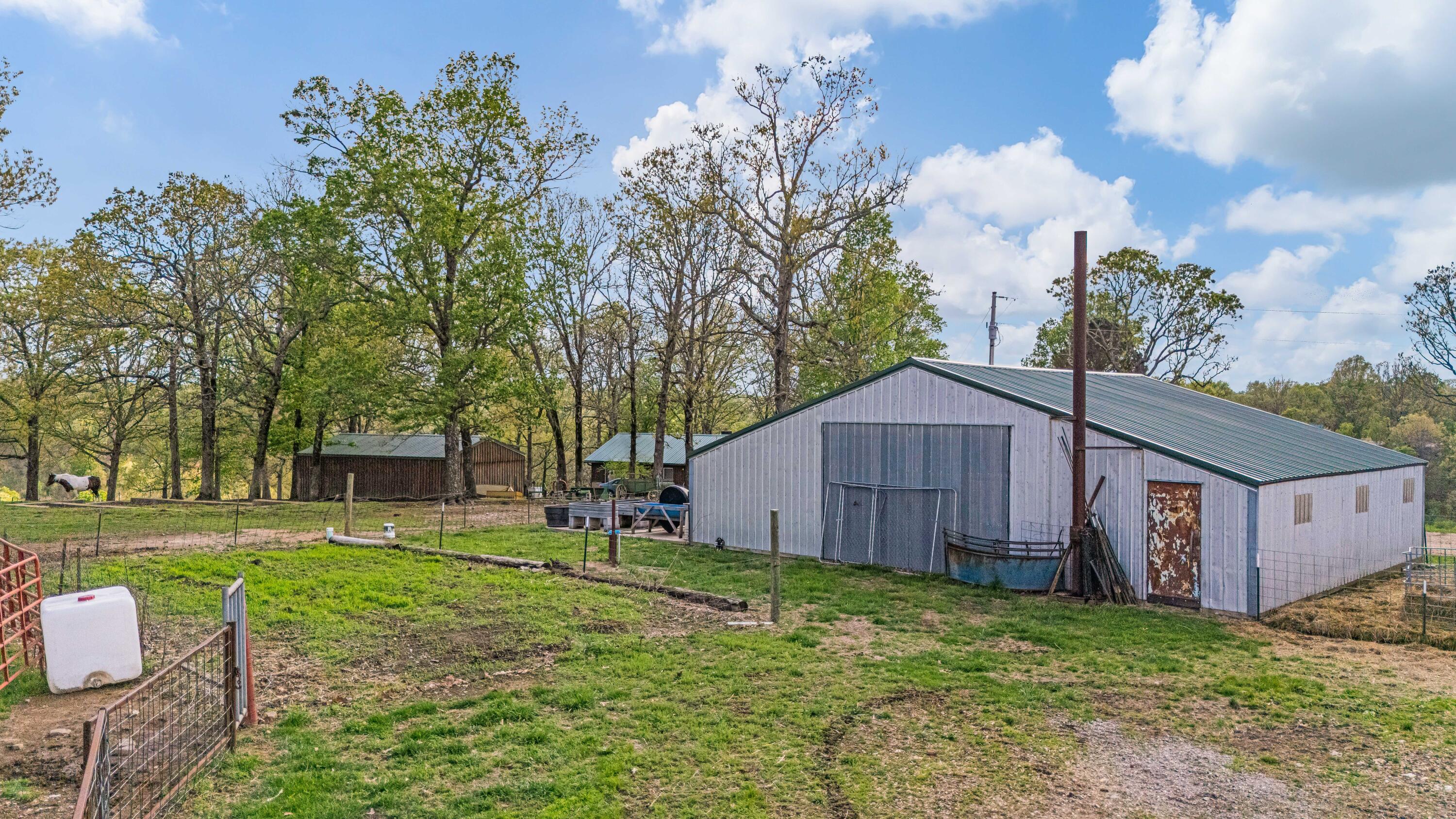main property photo 27