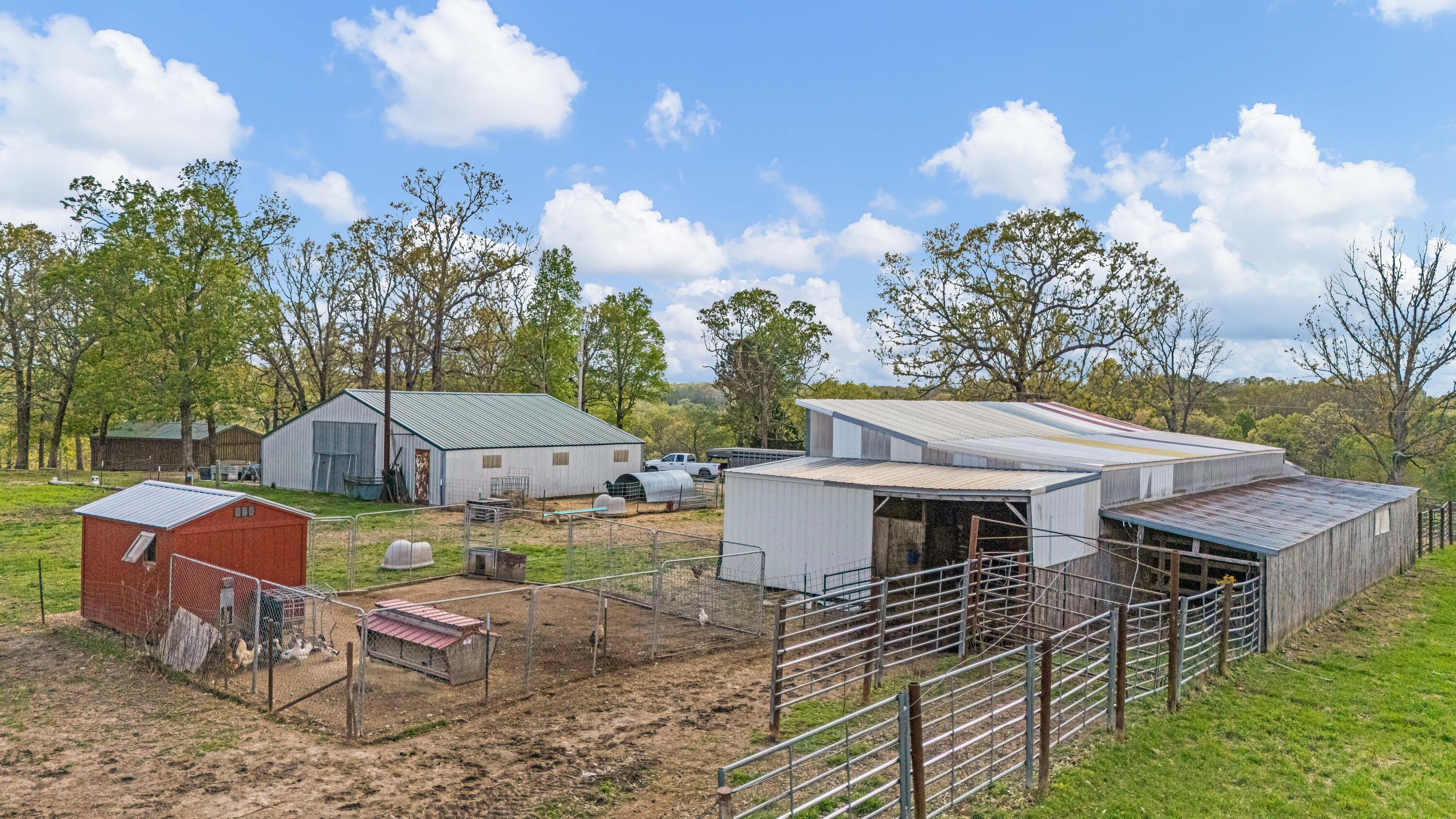 main property photo 33