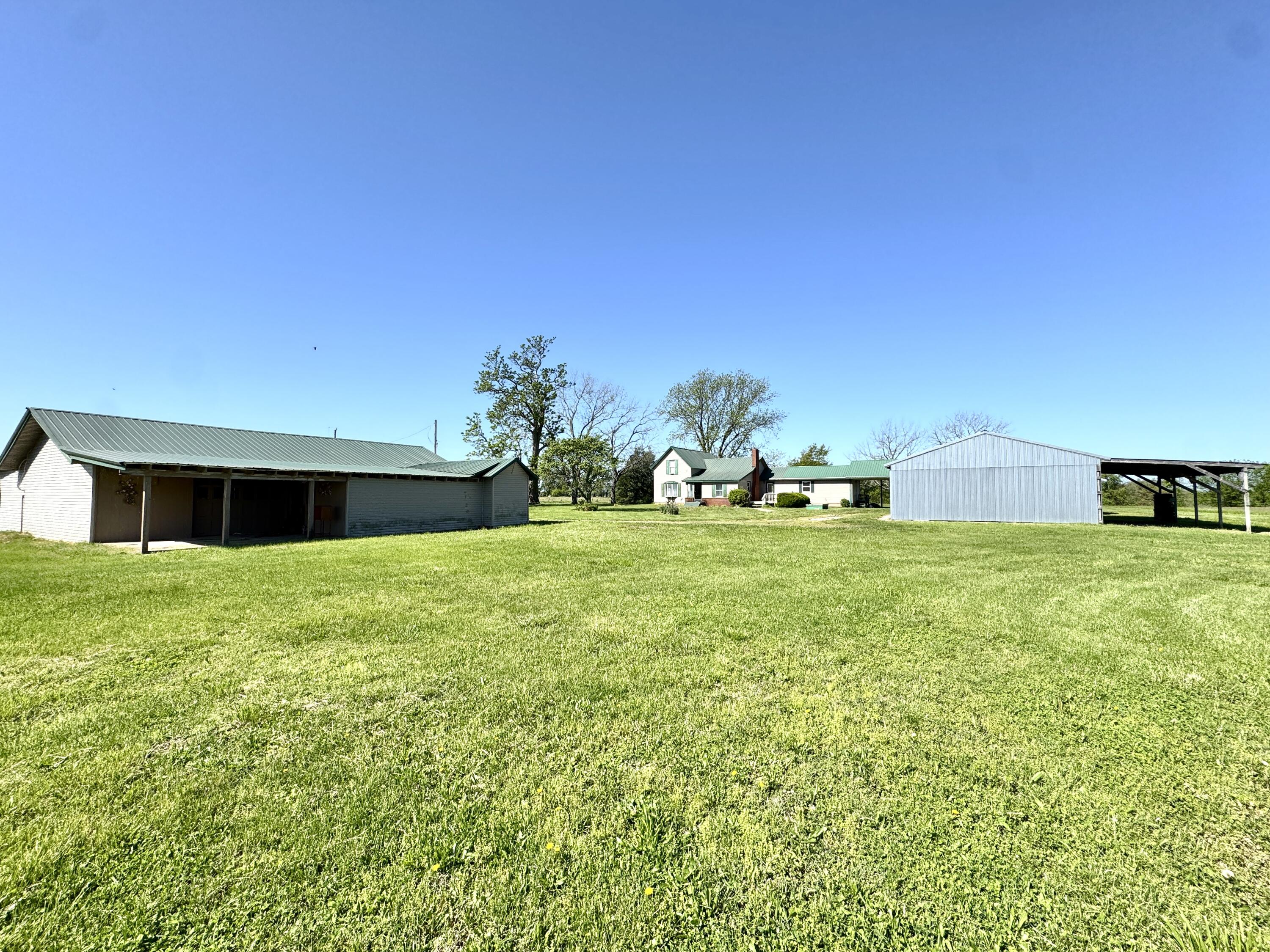 main property photo 42