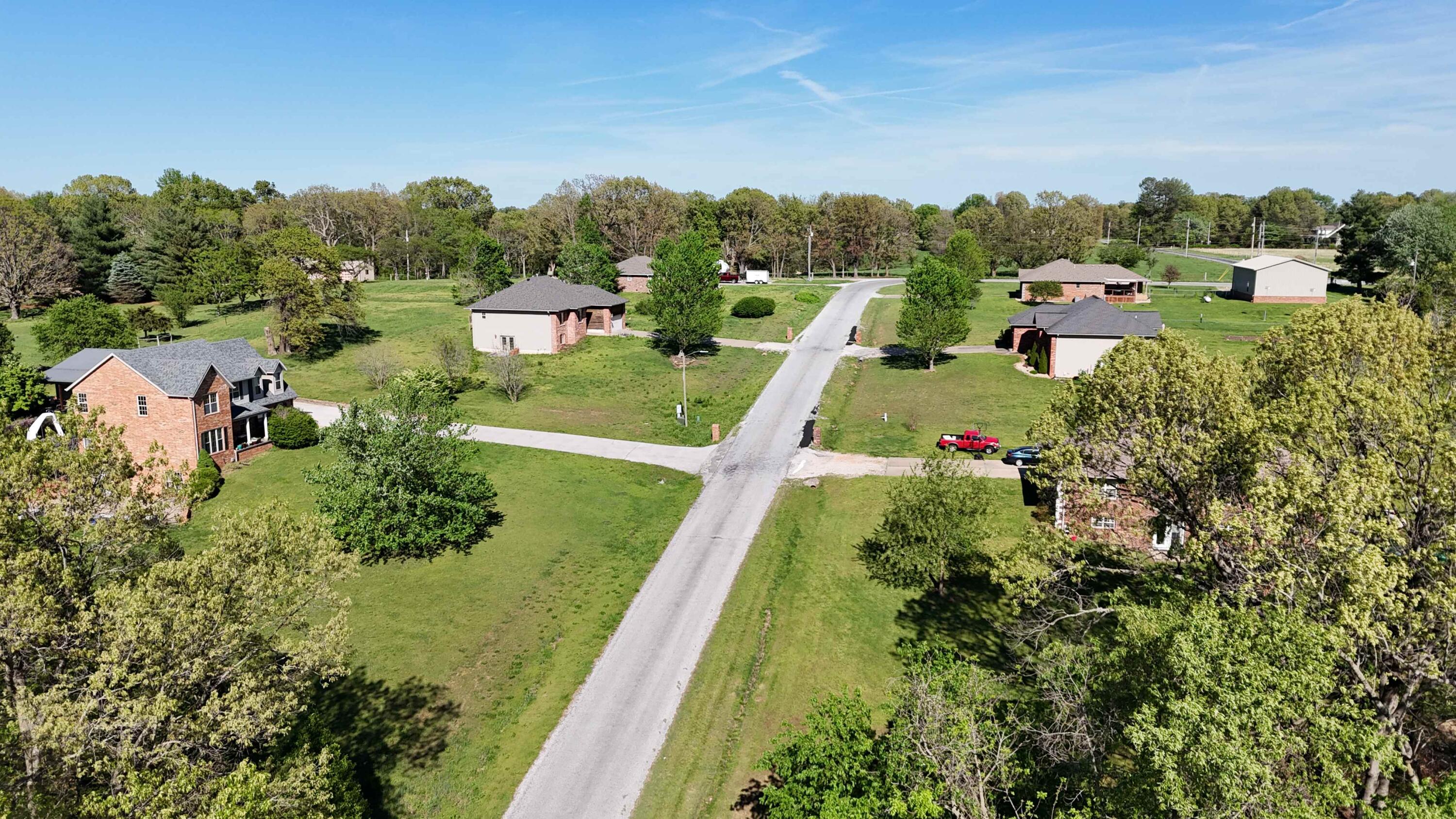 main property photo 37