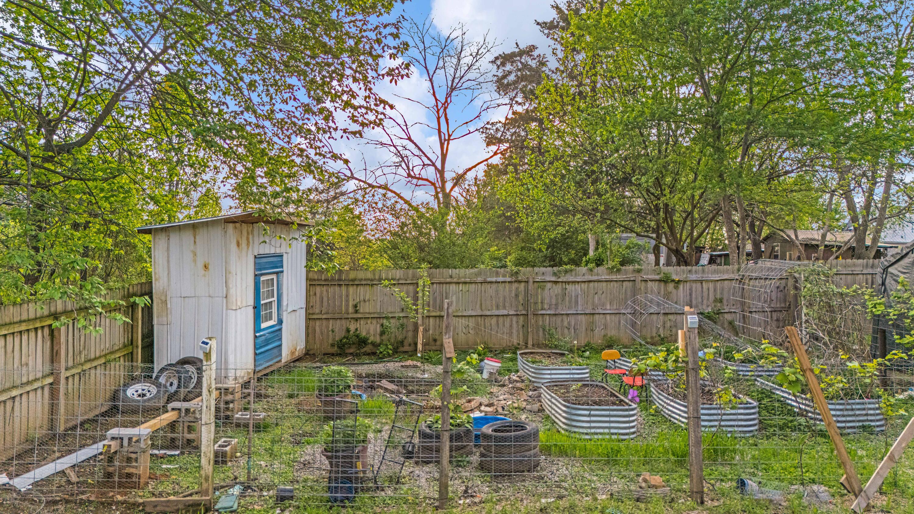main property photo 21