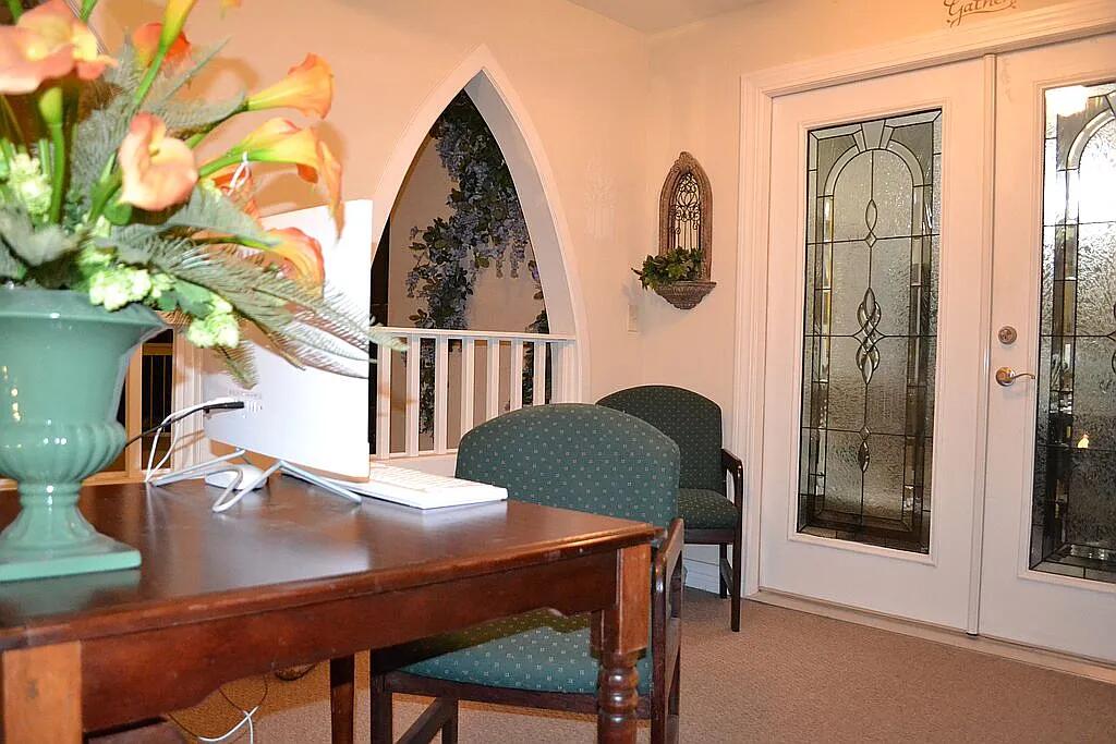 main property photo 20
