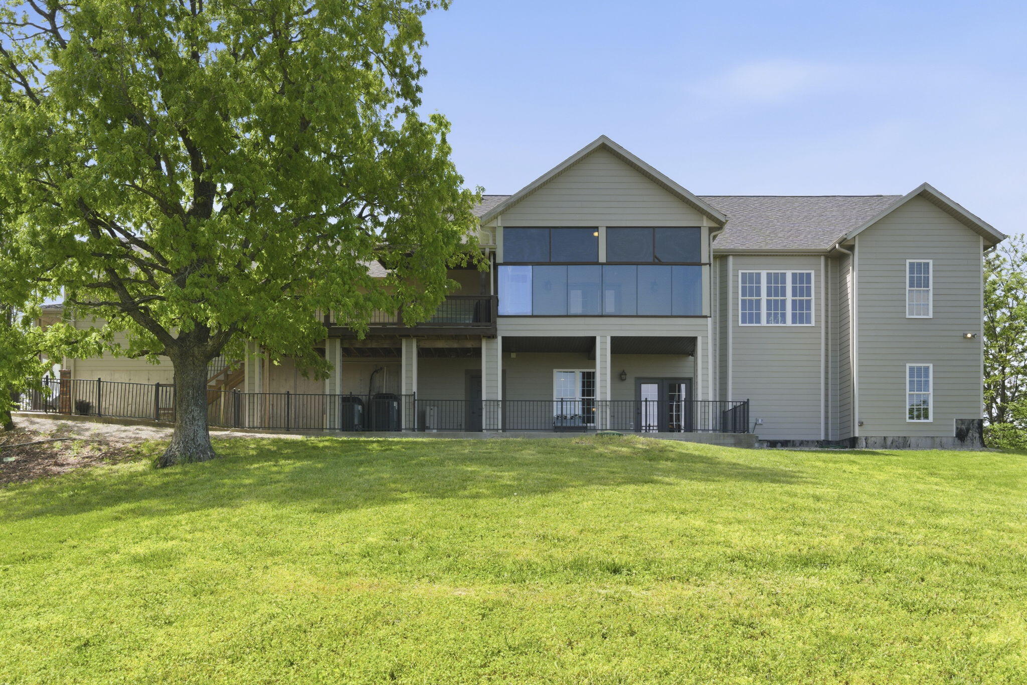 main property photo 65