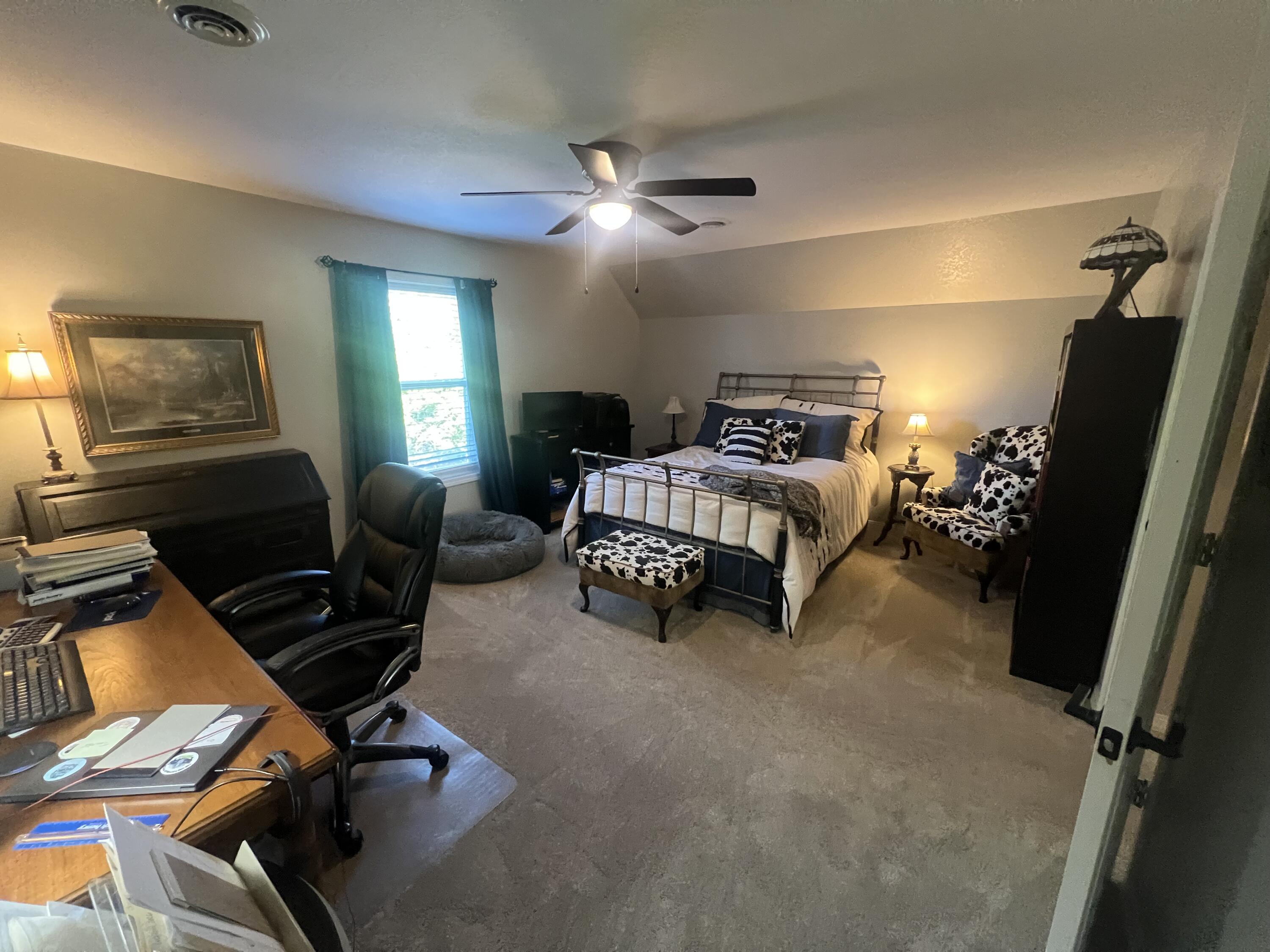 main property photo 34