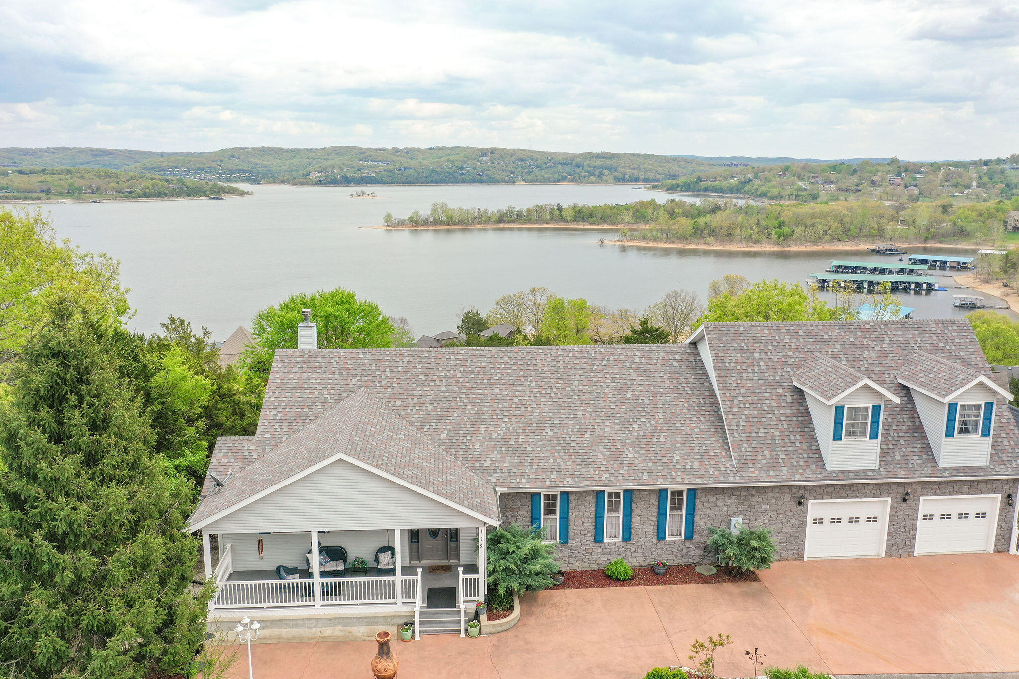 main property photo 34