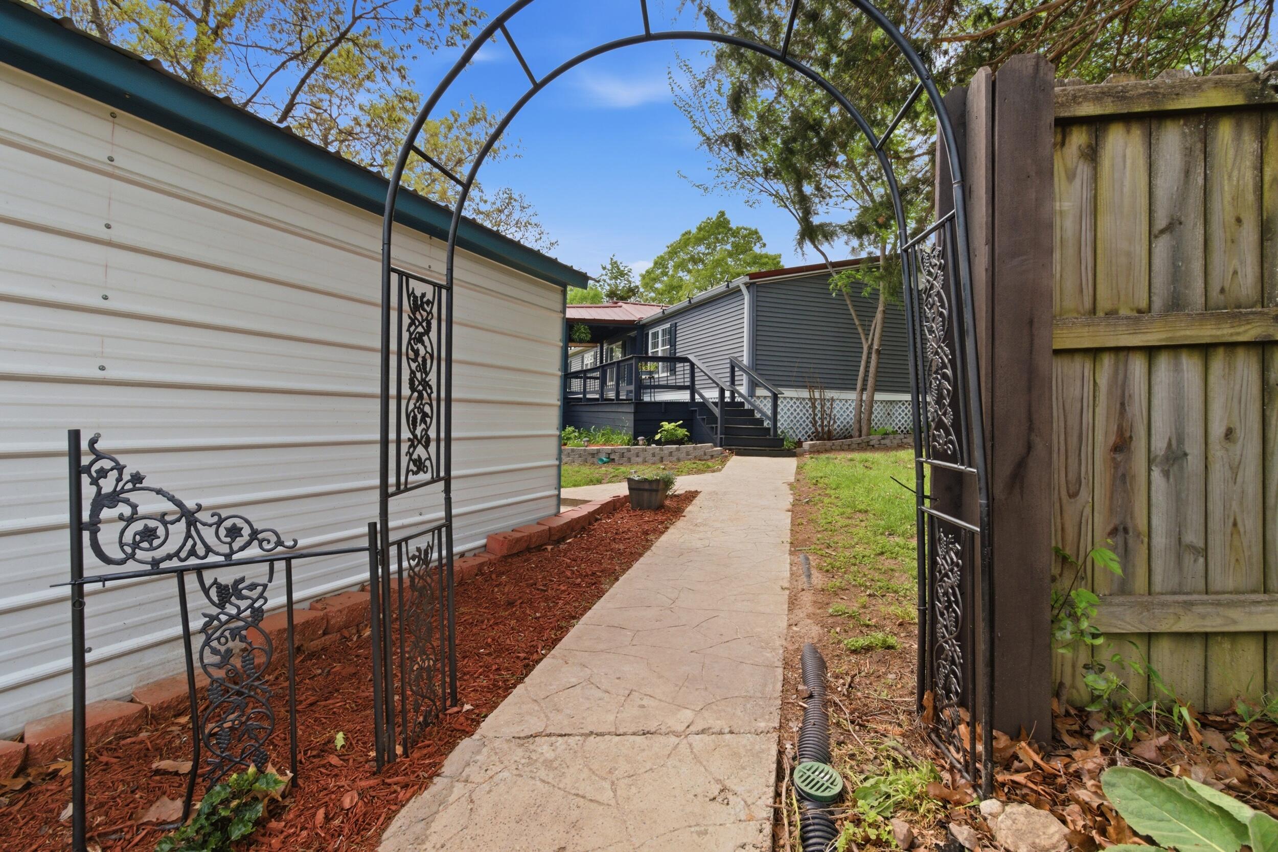 main property photo 46