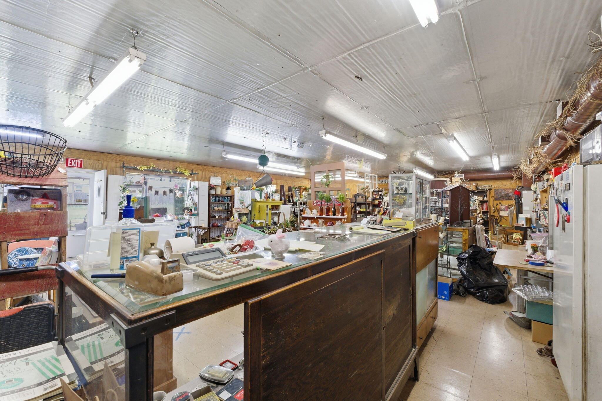 main property photo 13
