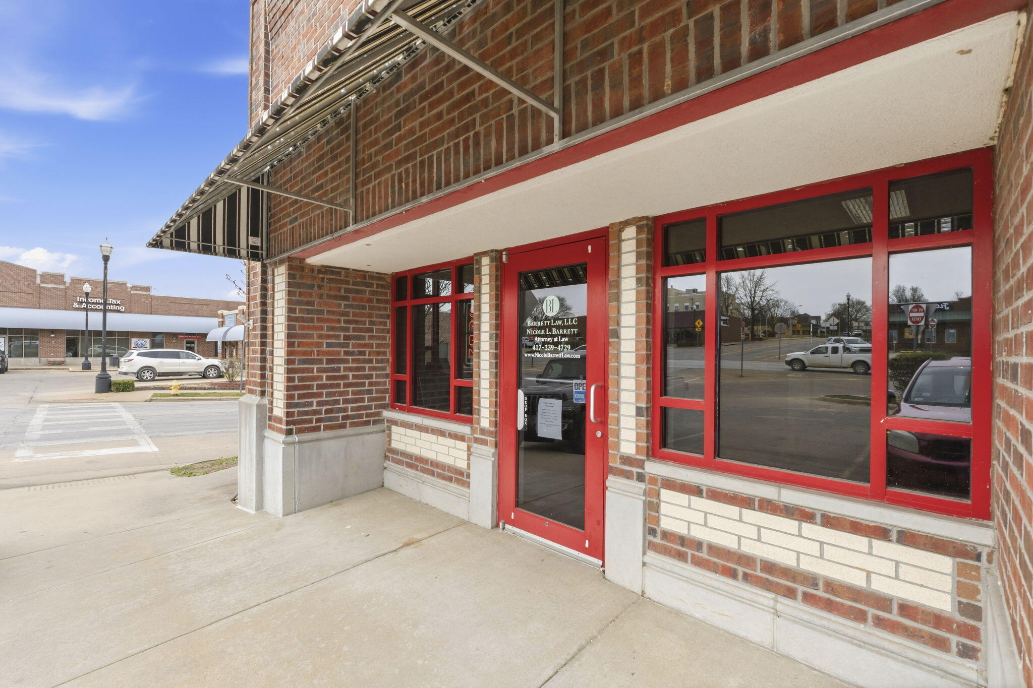 main property photo 5
